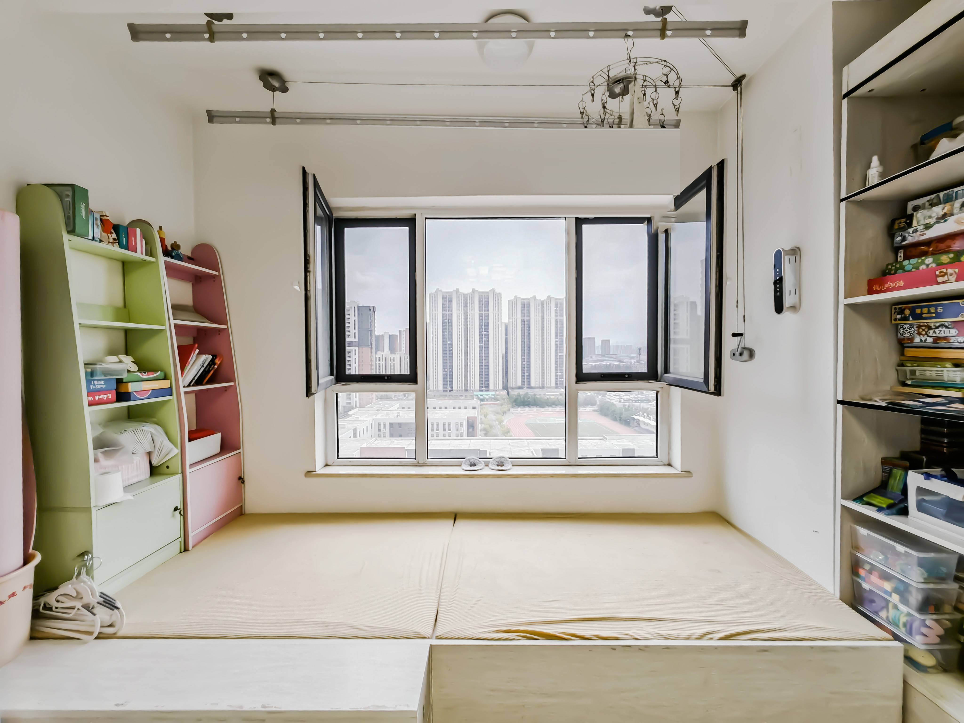 天鸿万象新天哈佛郡