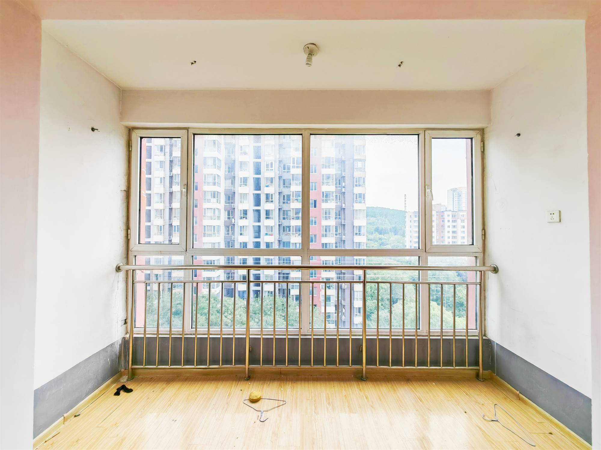 鲁能领秀城B区（十一区）