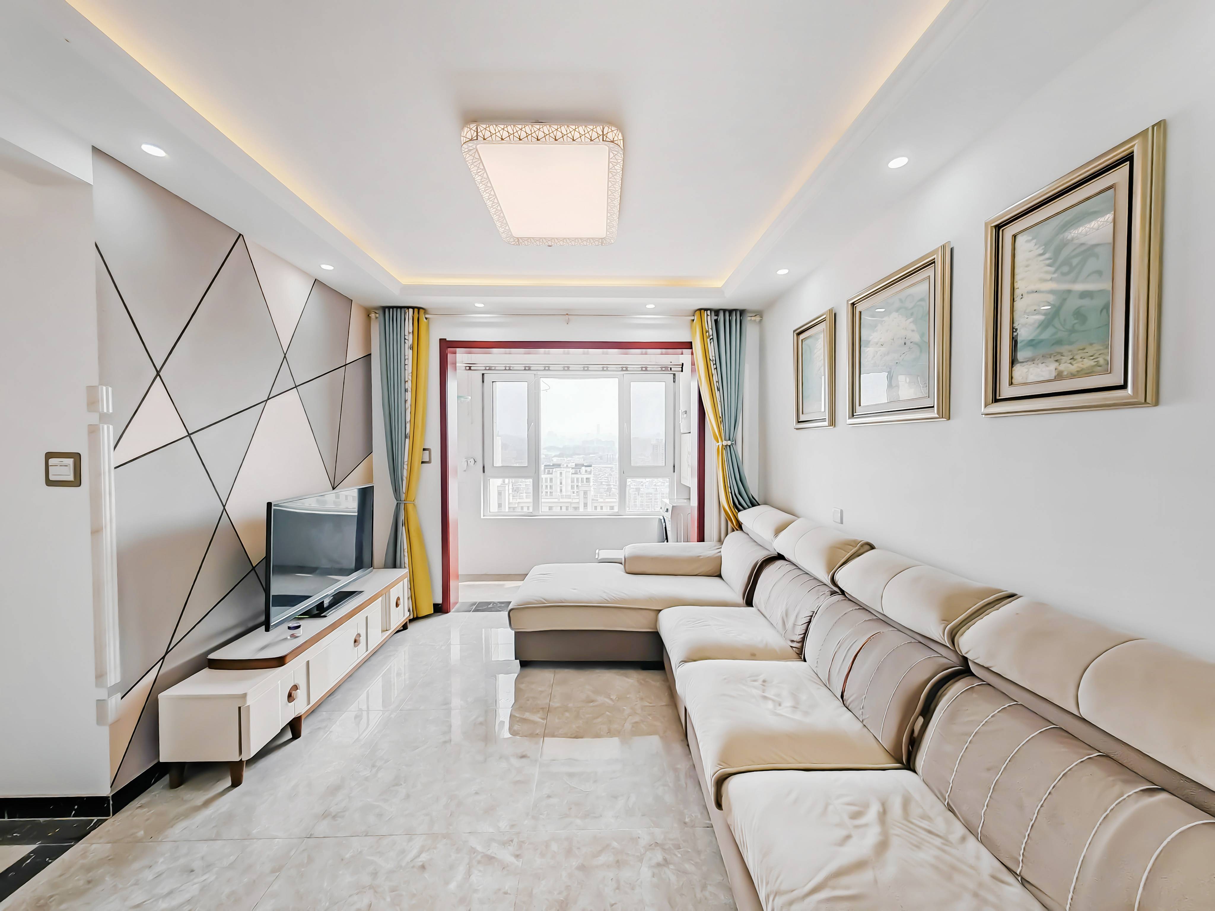 天鸿万象新天万卷府