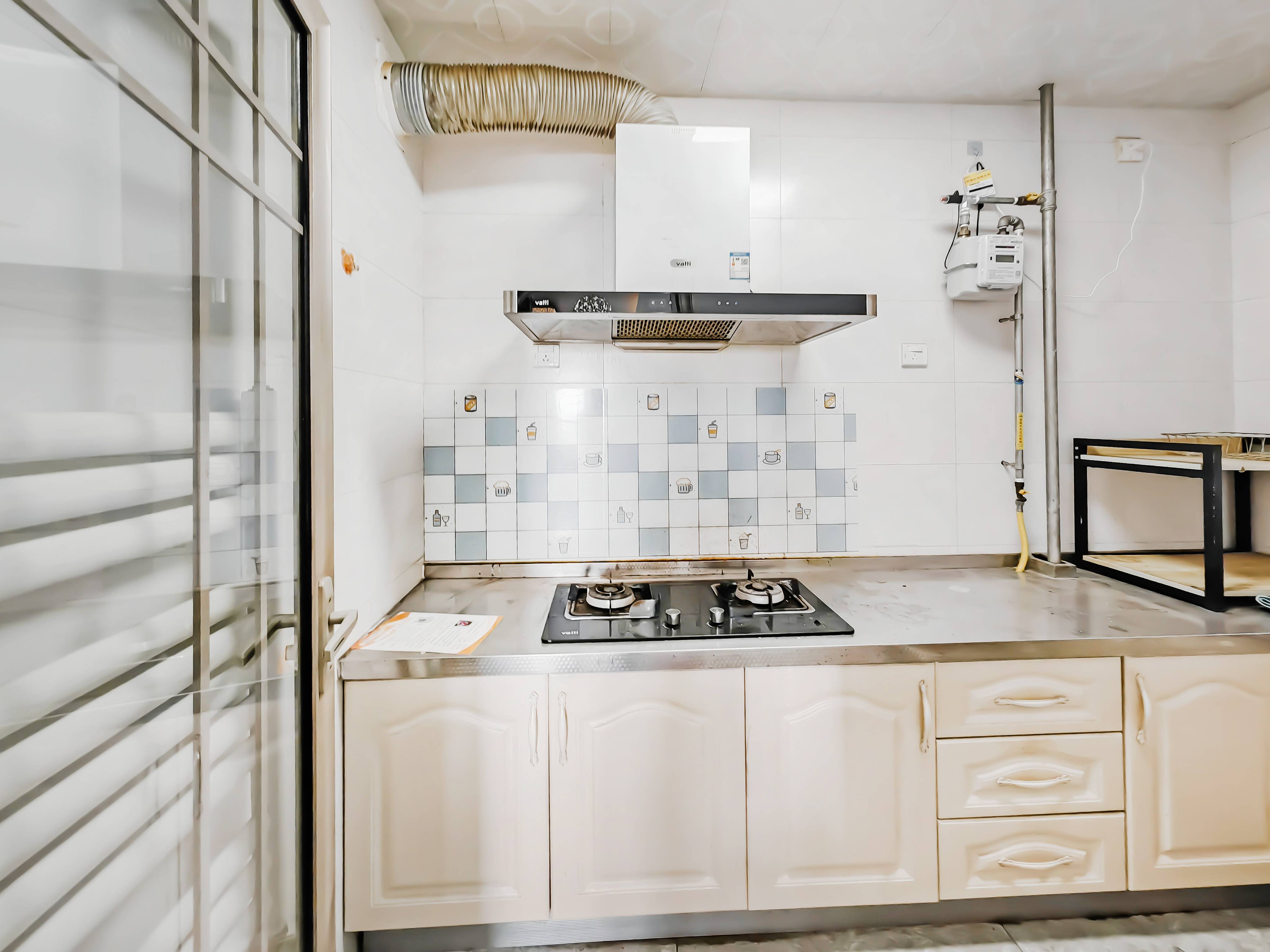 天鸿万象新天万卷府