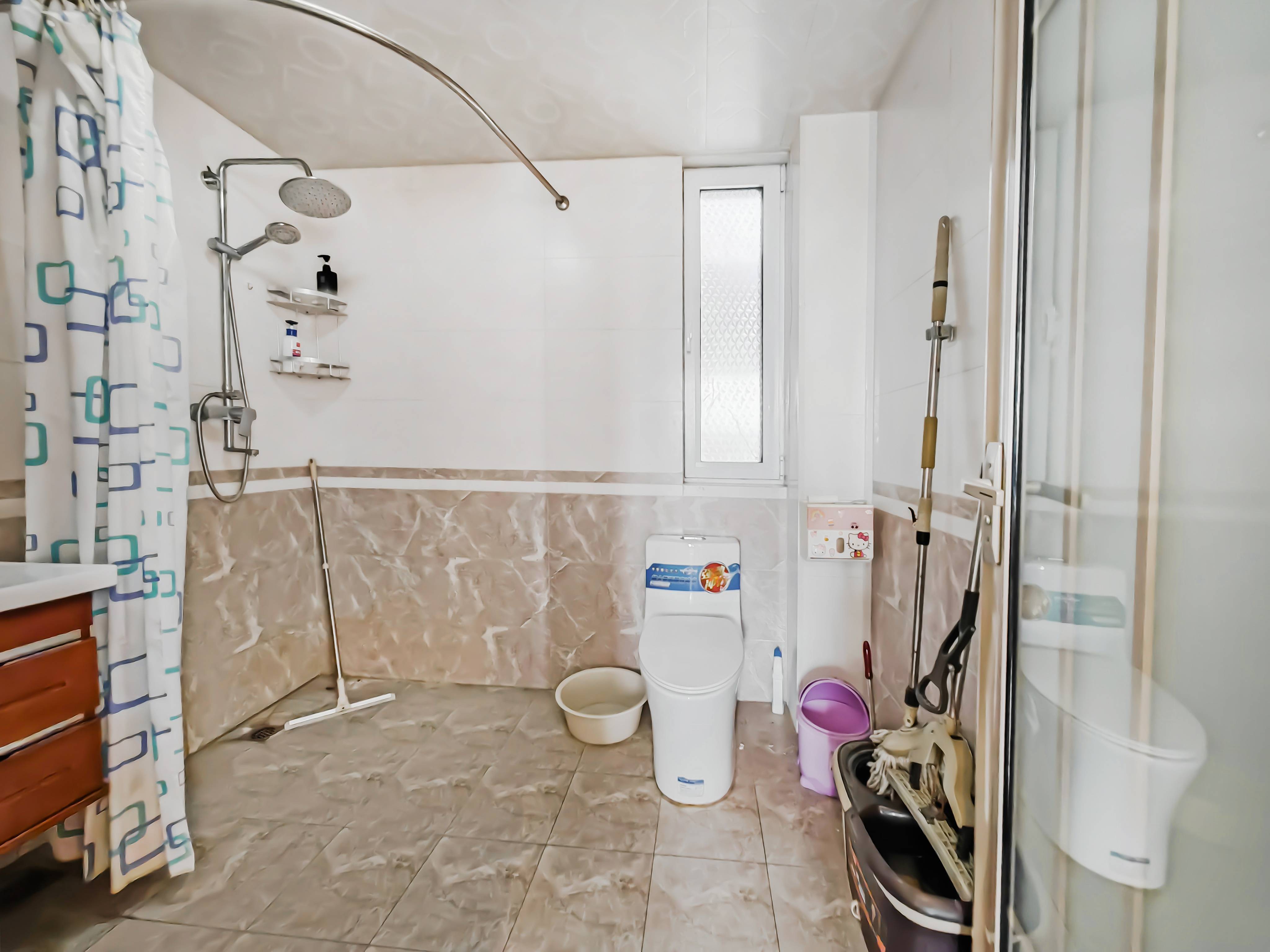 天鸿万象新天万卷府