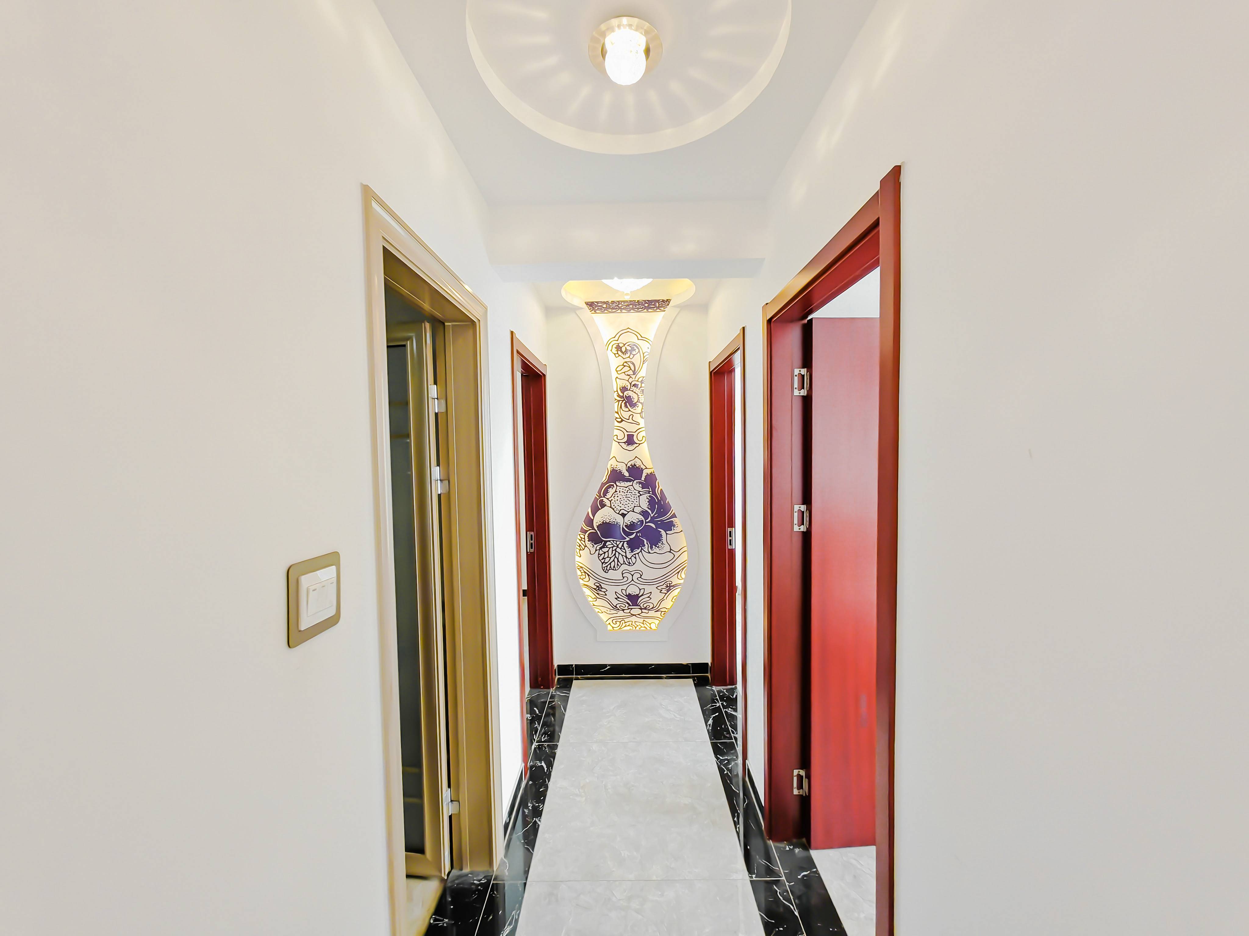 天鸿万象新天万卷府