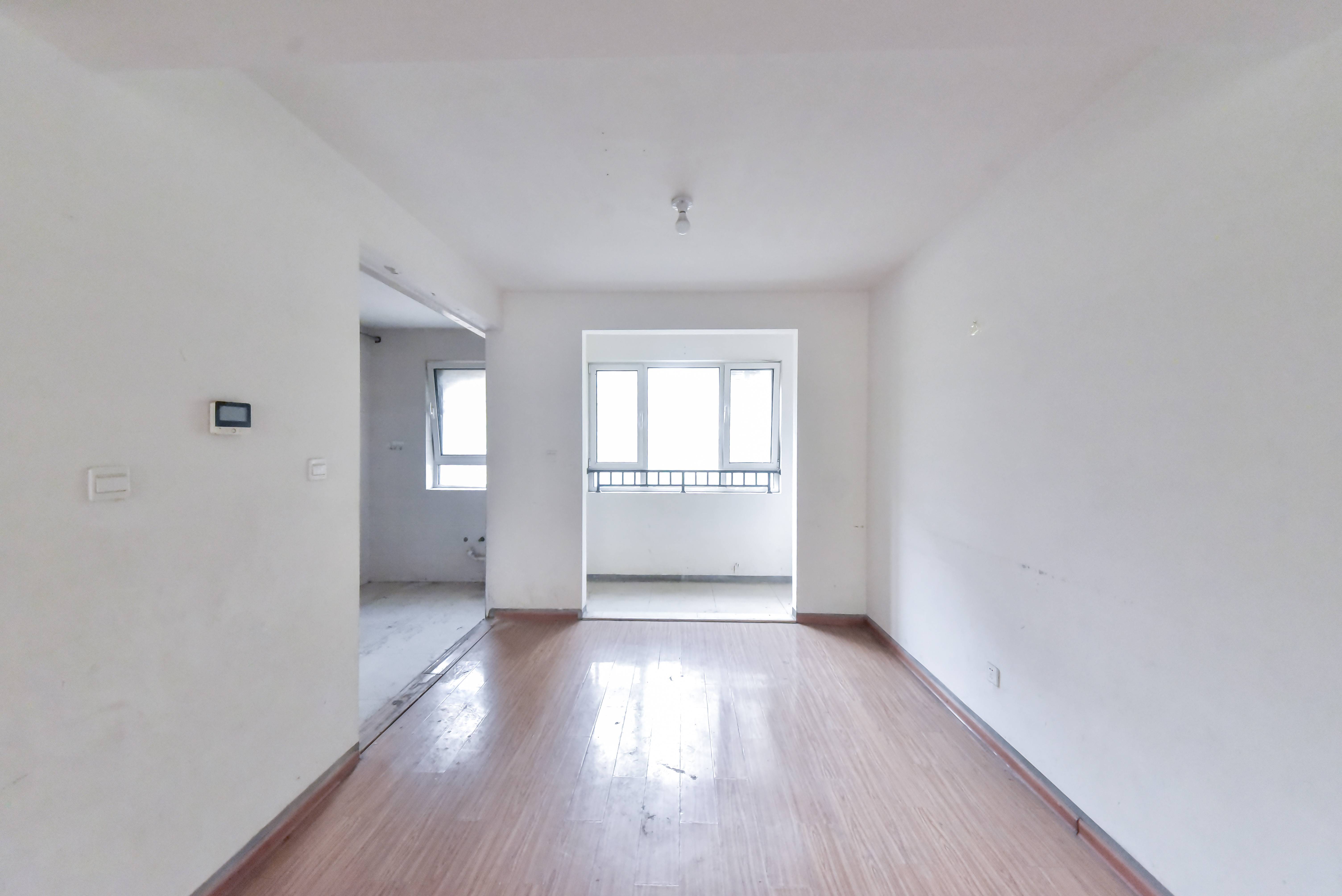 银丰唐郡玫瑰园