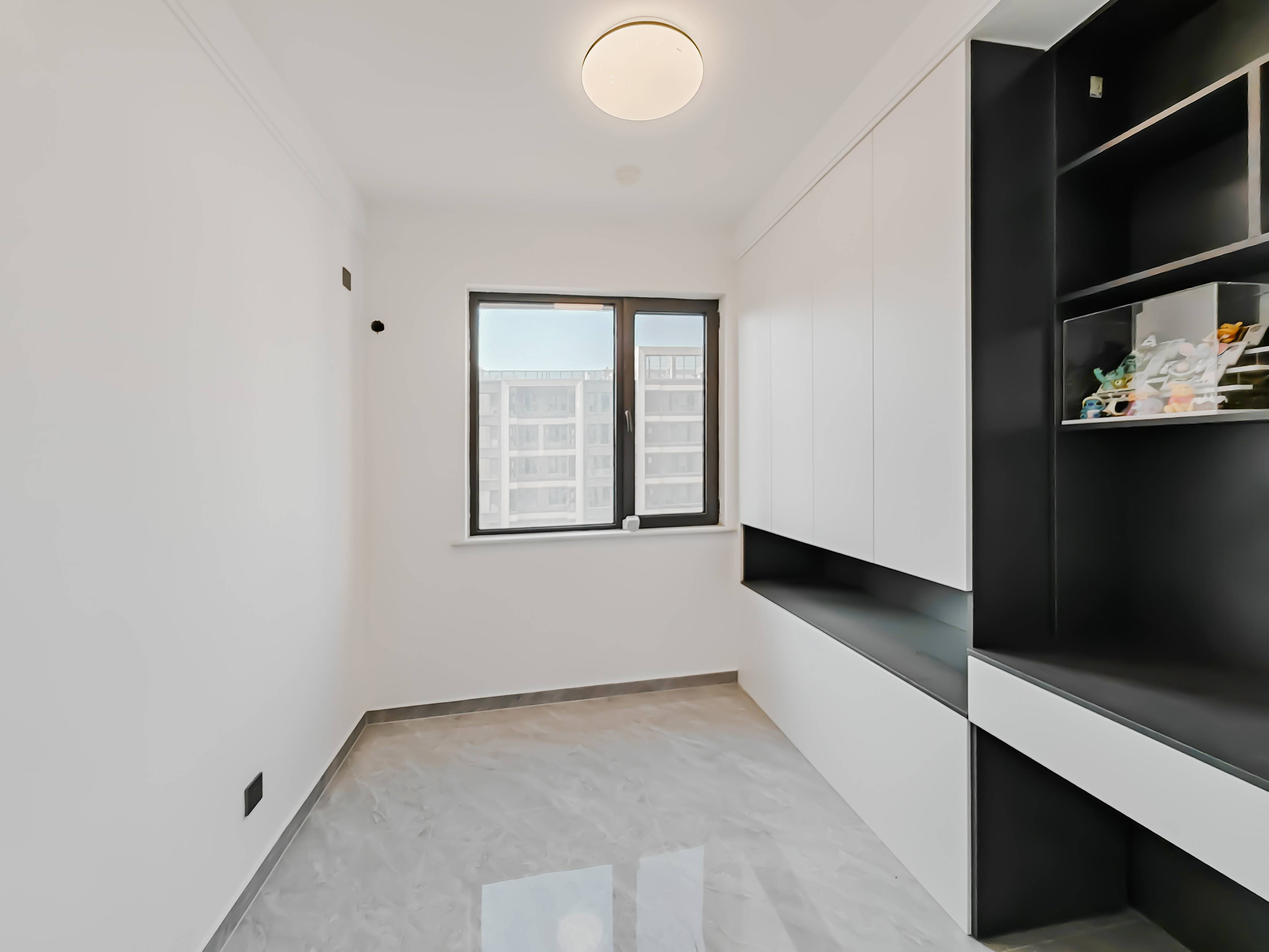 中建蔚蓝之城樱花里