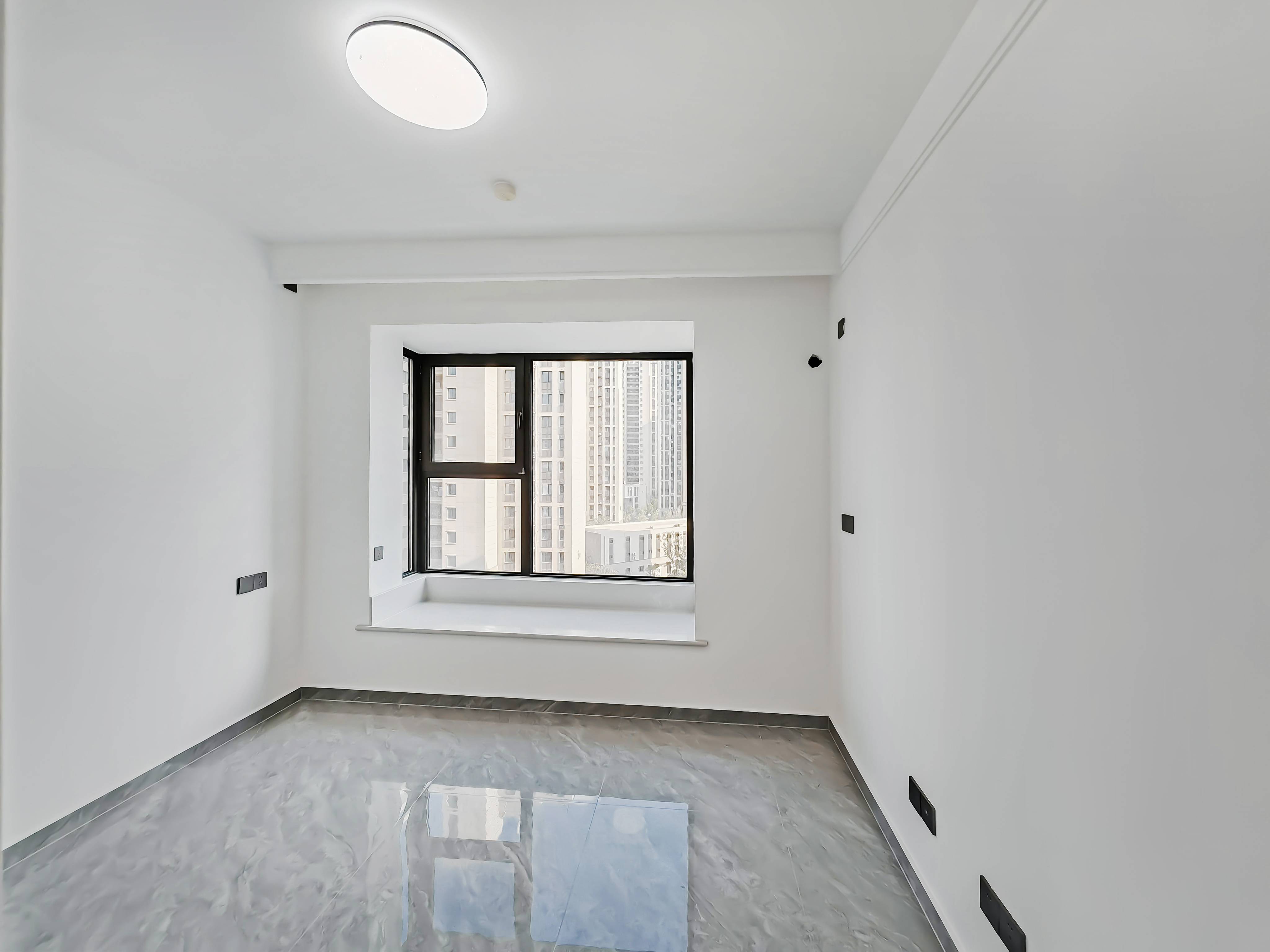 中建蔚蓝之城樱花里