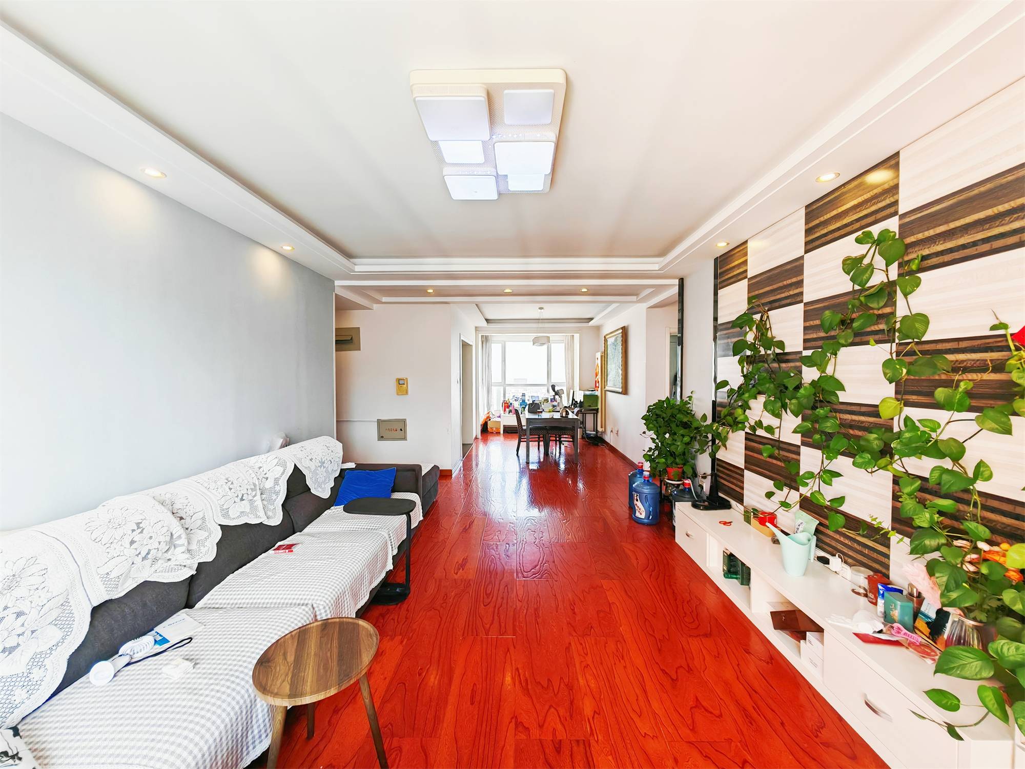  鲁能领秀城中央公园（十七、十八区） 南北