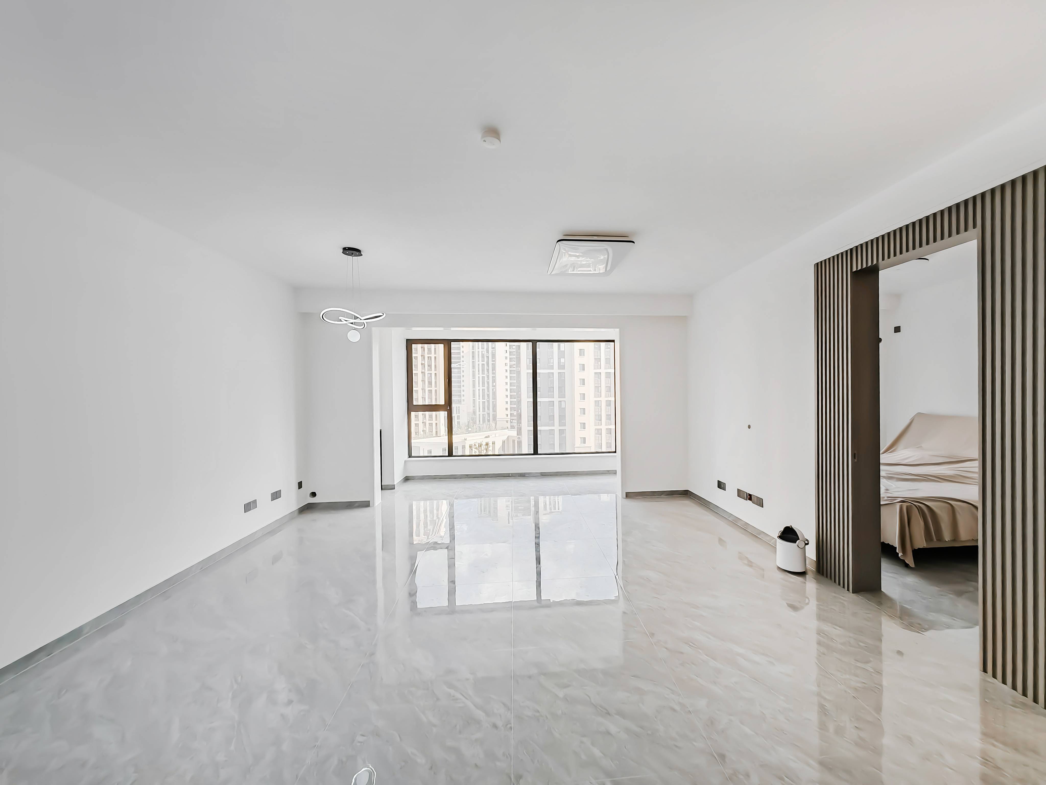 中建蔚蓝之城樱花里