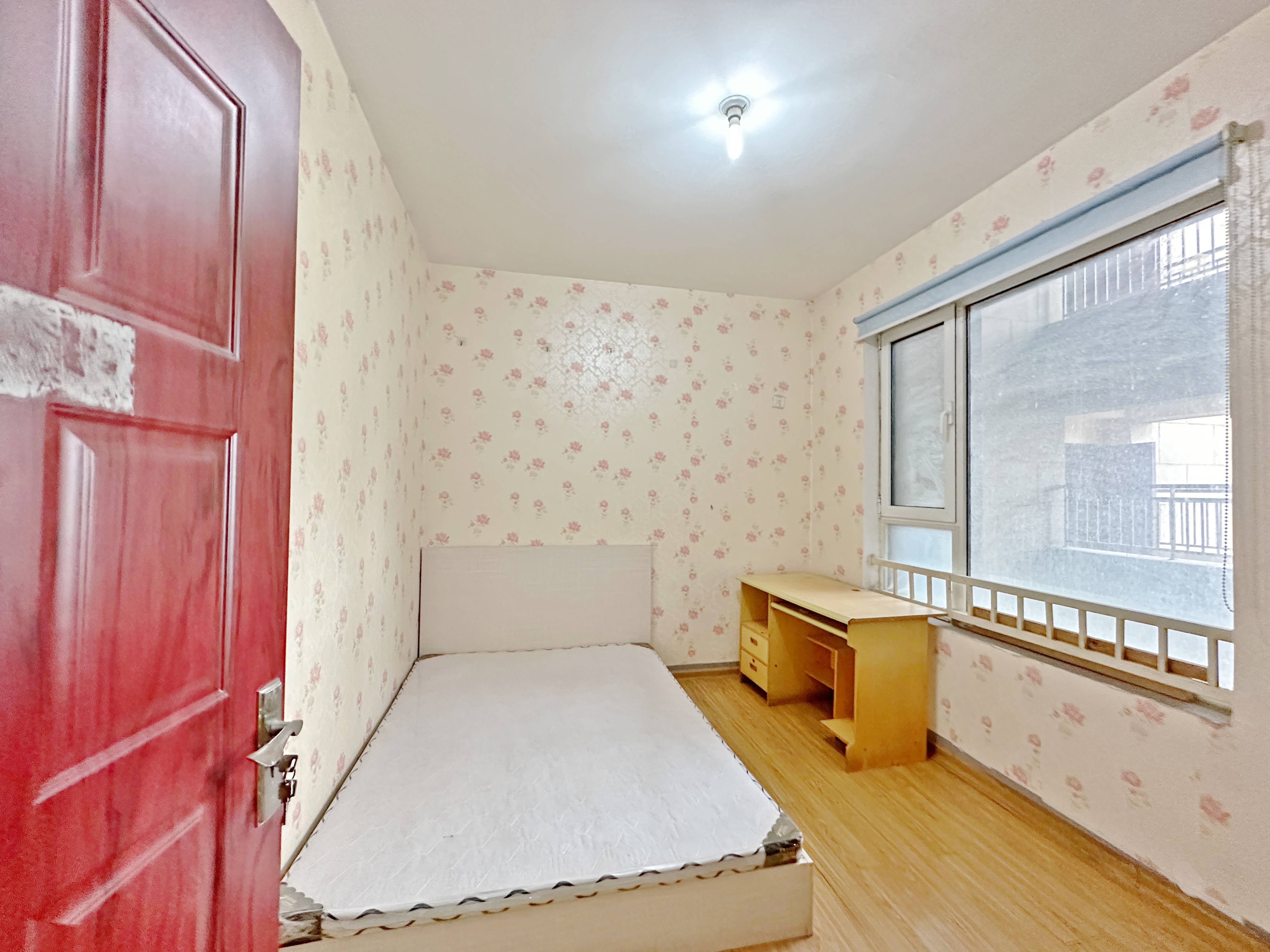 绿地新里卢浮公馆