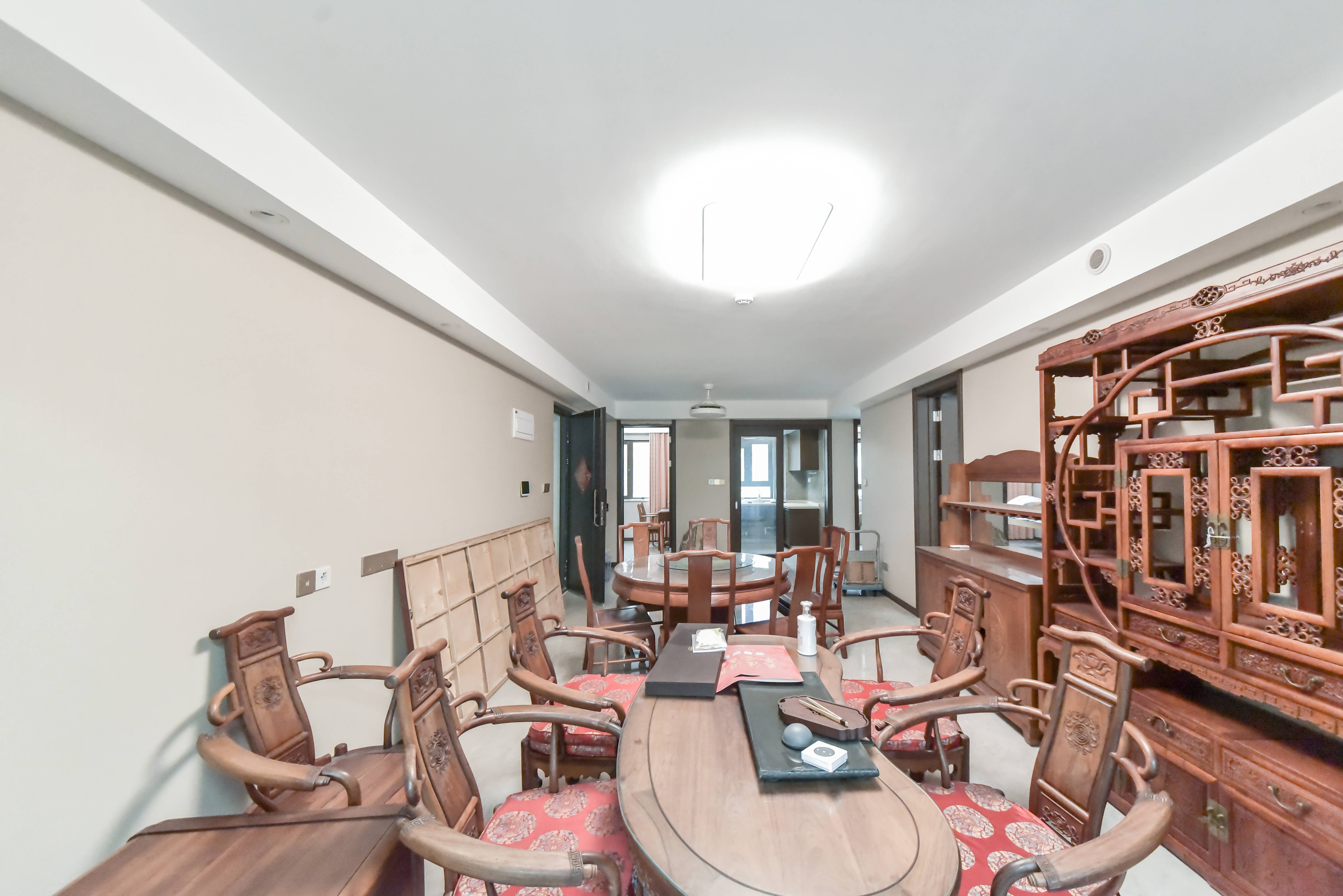  雪山万科城 南北