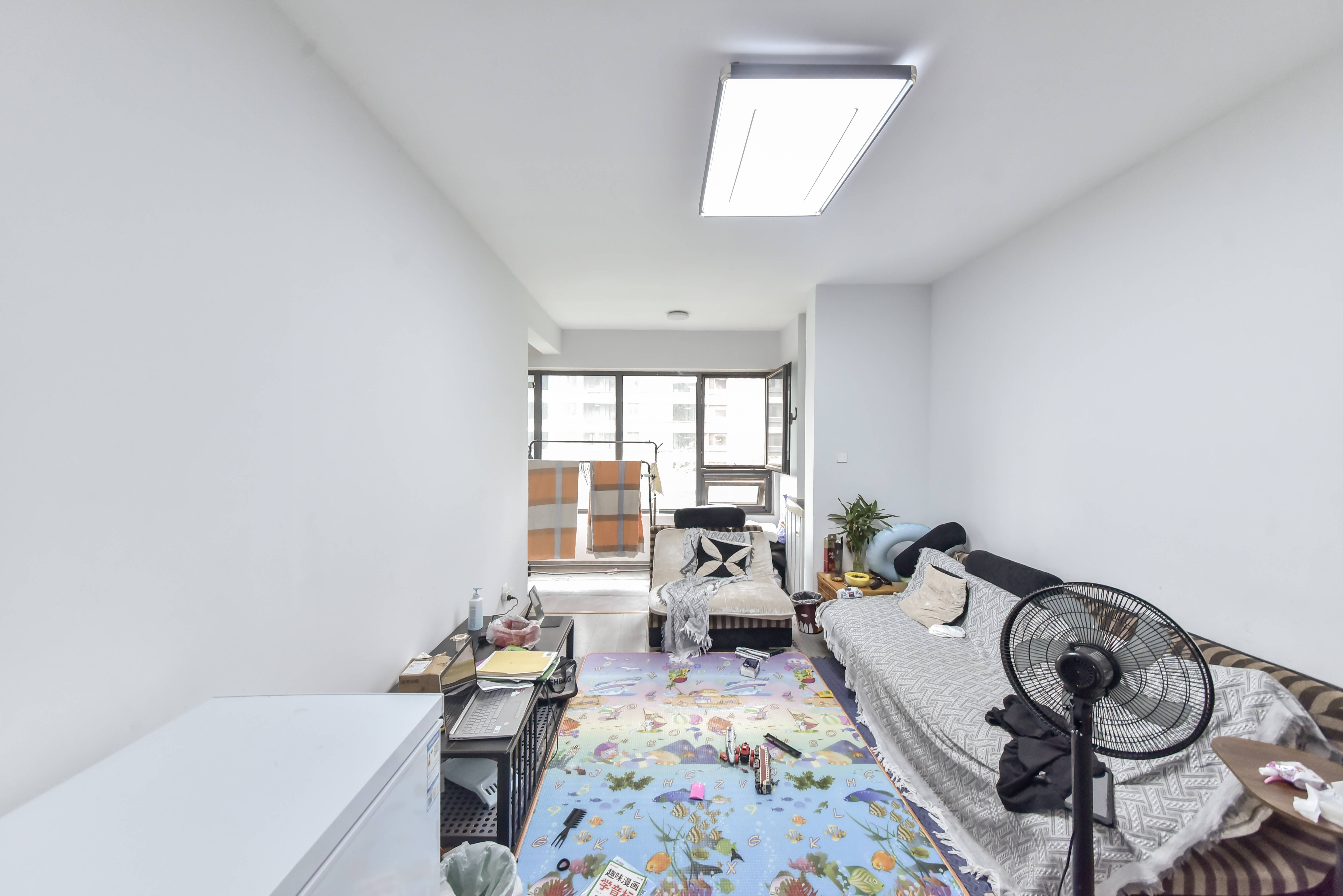  绿城春来晓园 南北