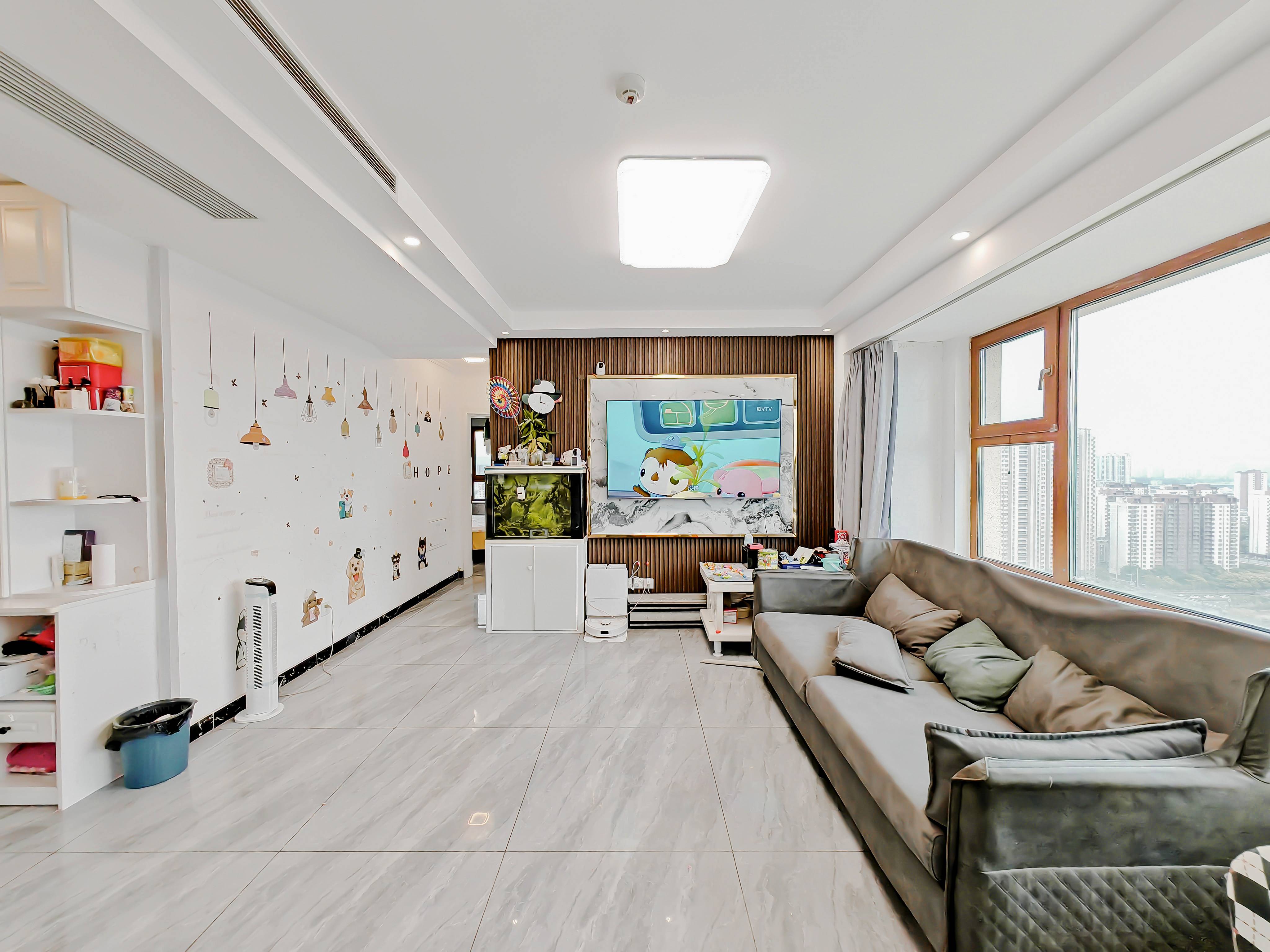 天鸿万象新天公园大道