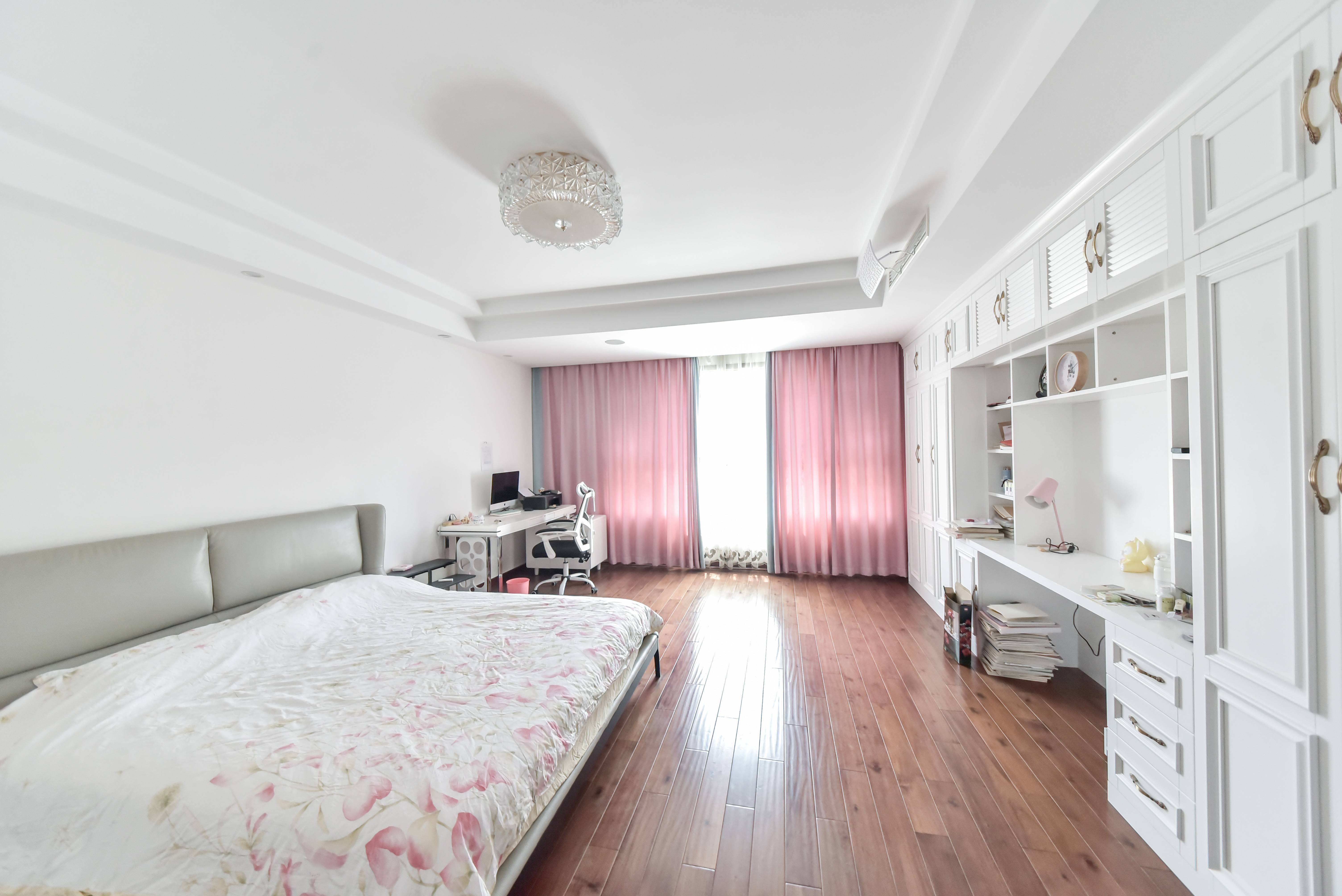 银丰唐郡玫瑰园