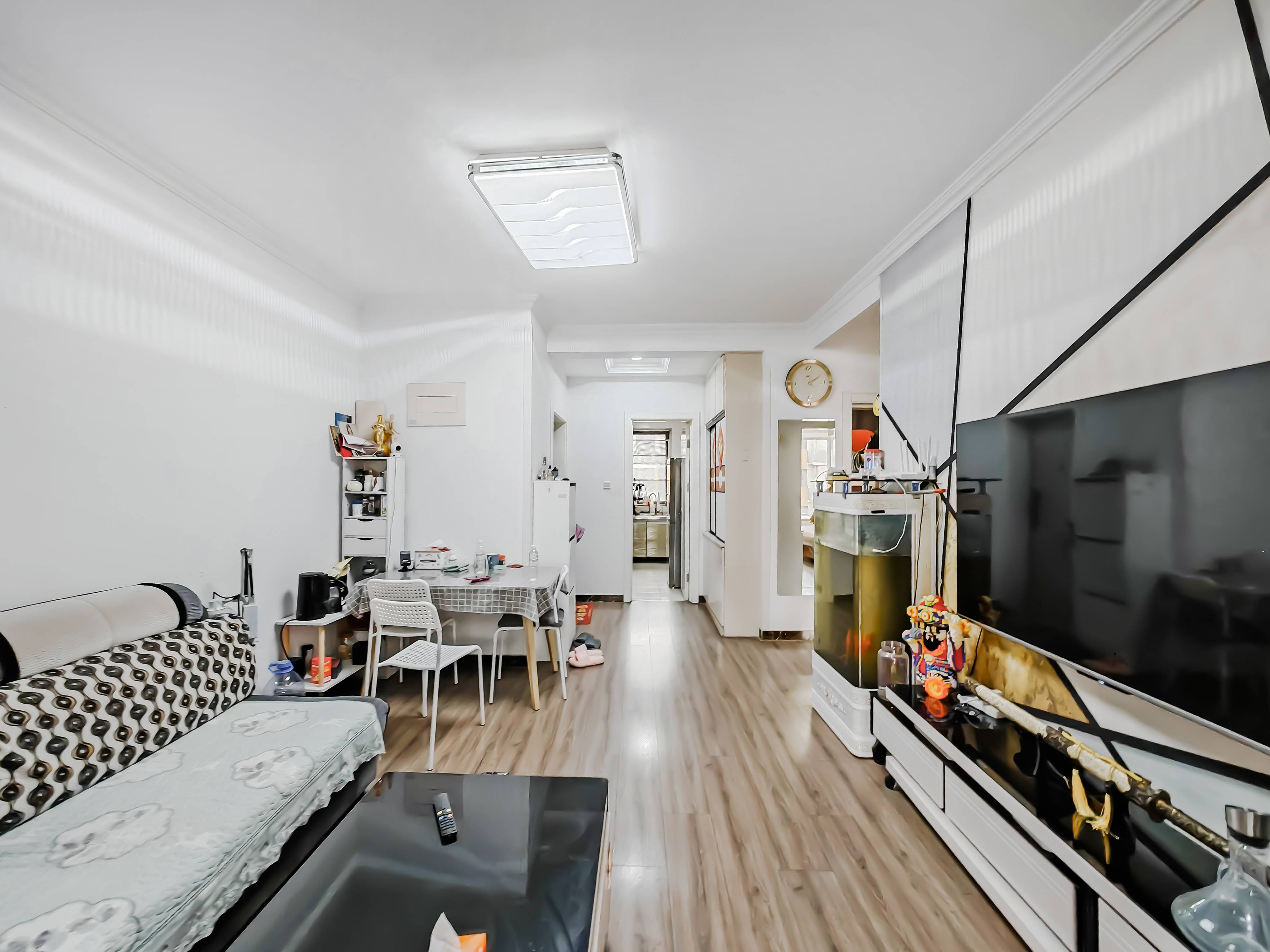 天鸿万象新天四区