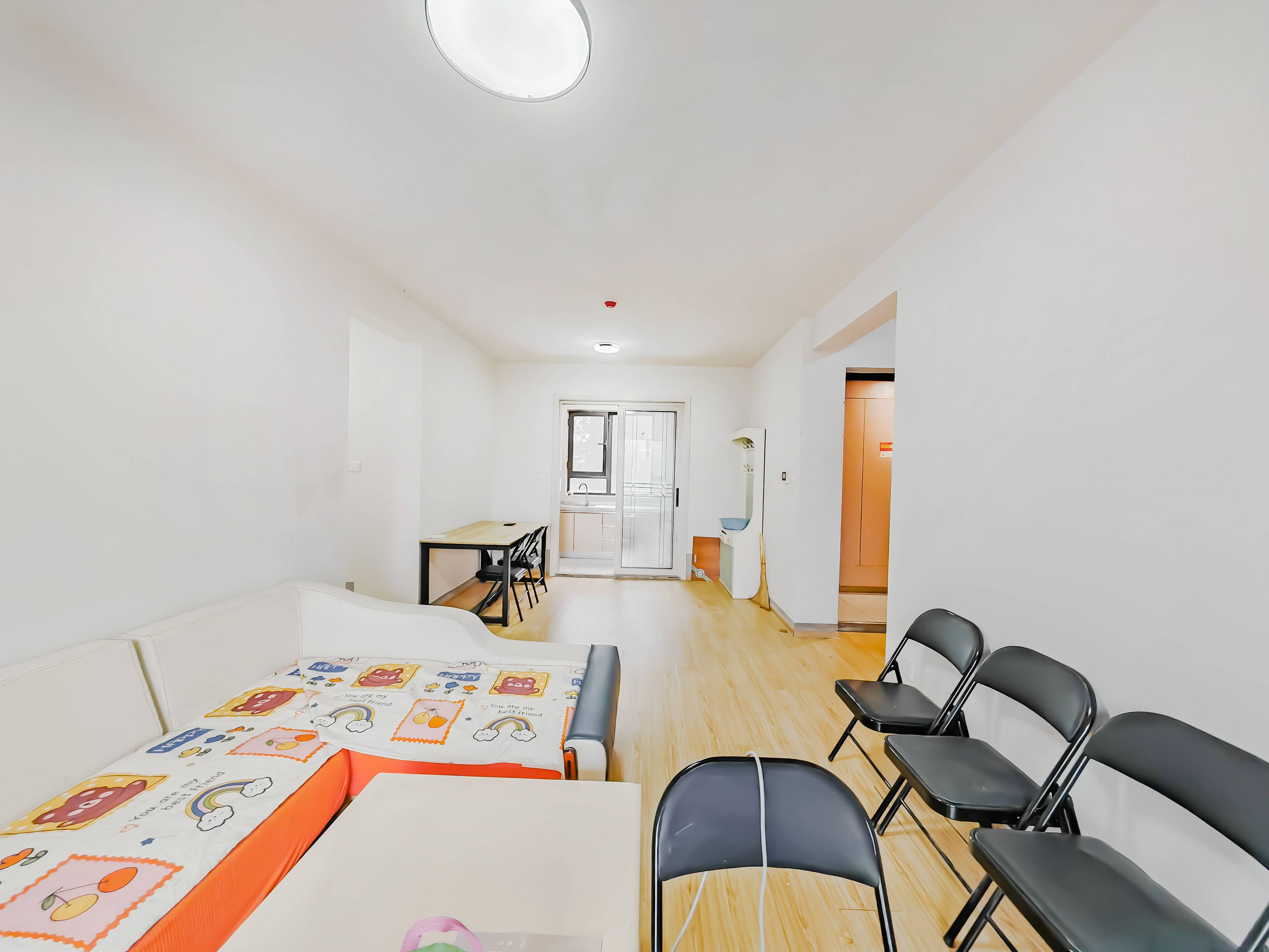  中建蔚蓝之城海棠里 南北