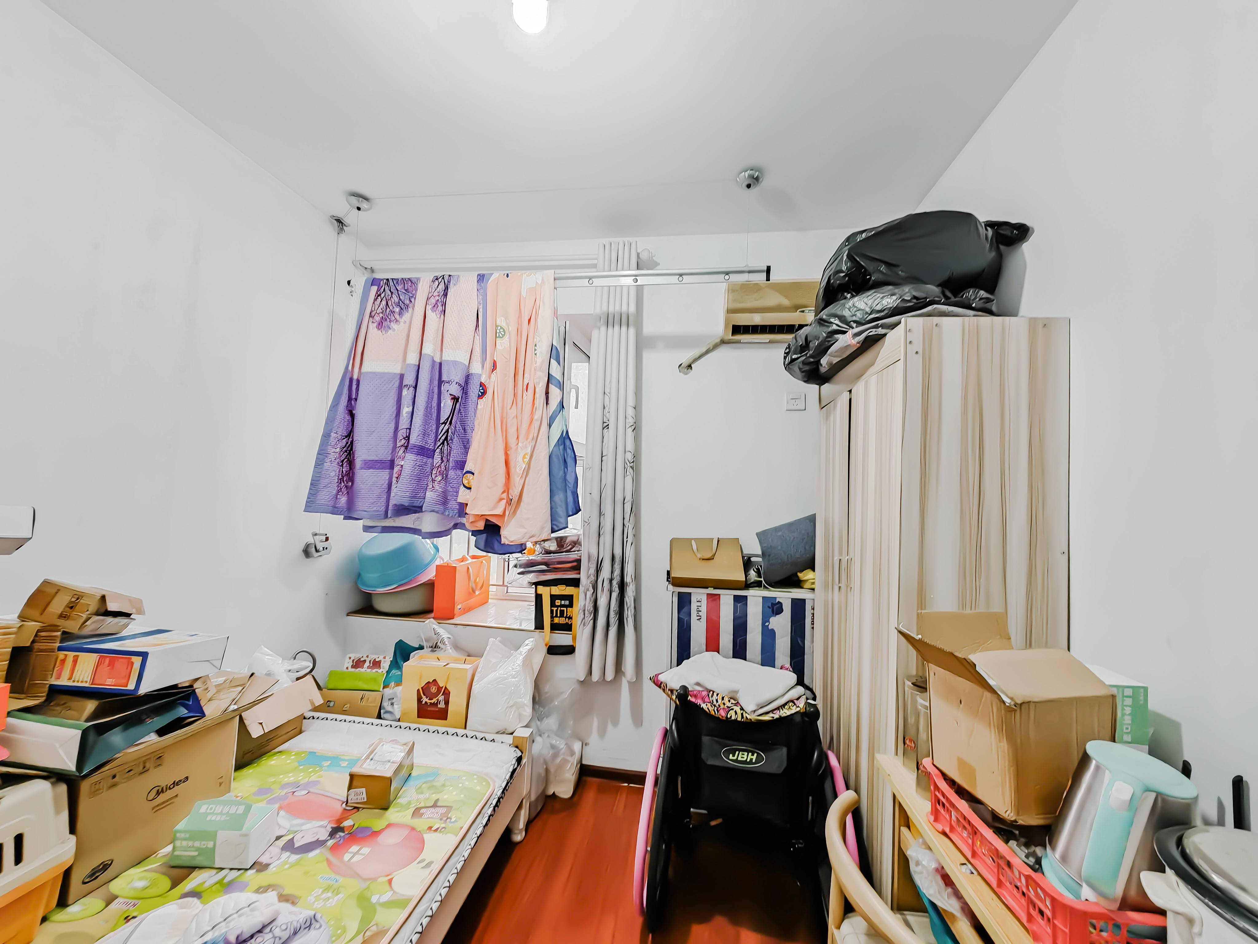 天鸿万象新天哈佛郡