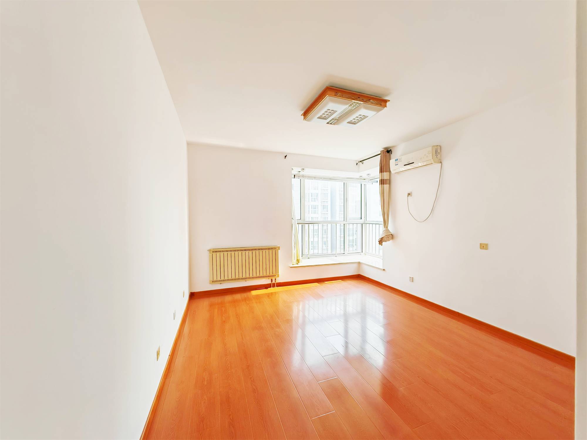 鲁能领秀城E区（六区）