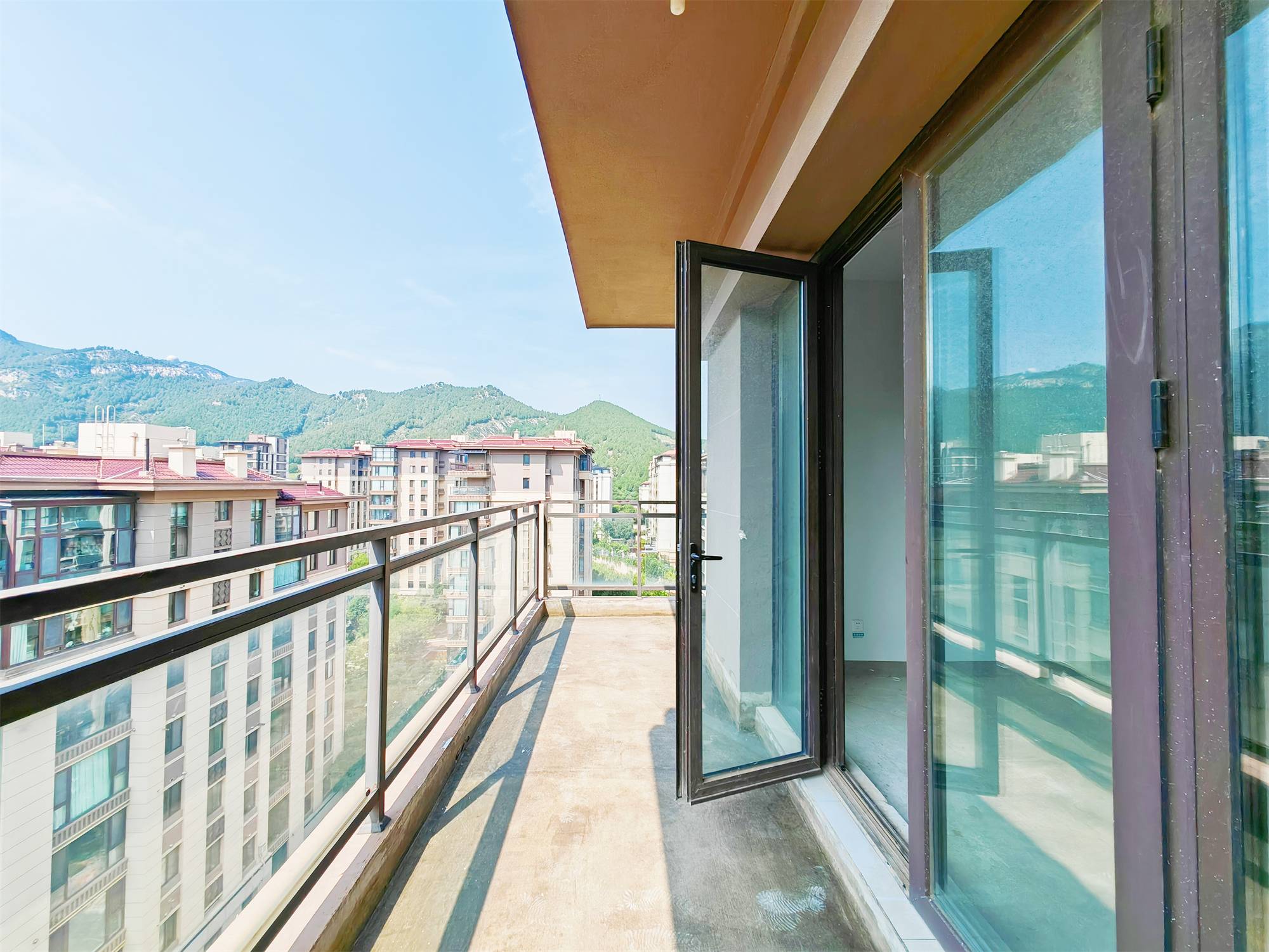 鲁能领秀城漫山香墅