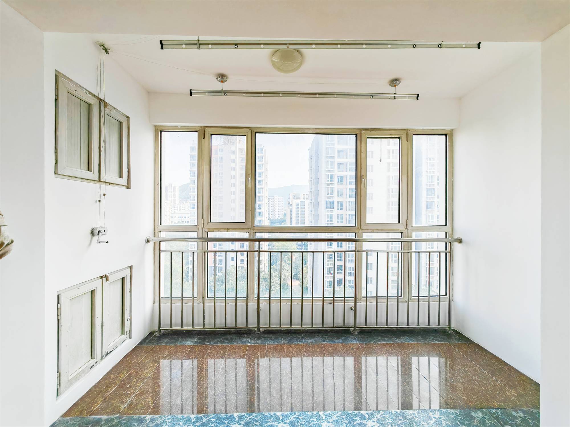 鲁能领秀城E区（六区）