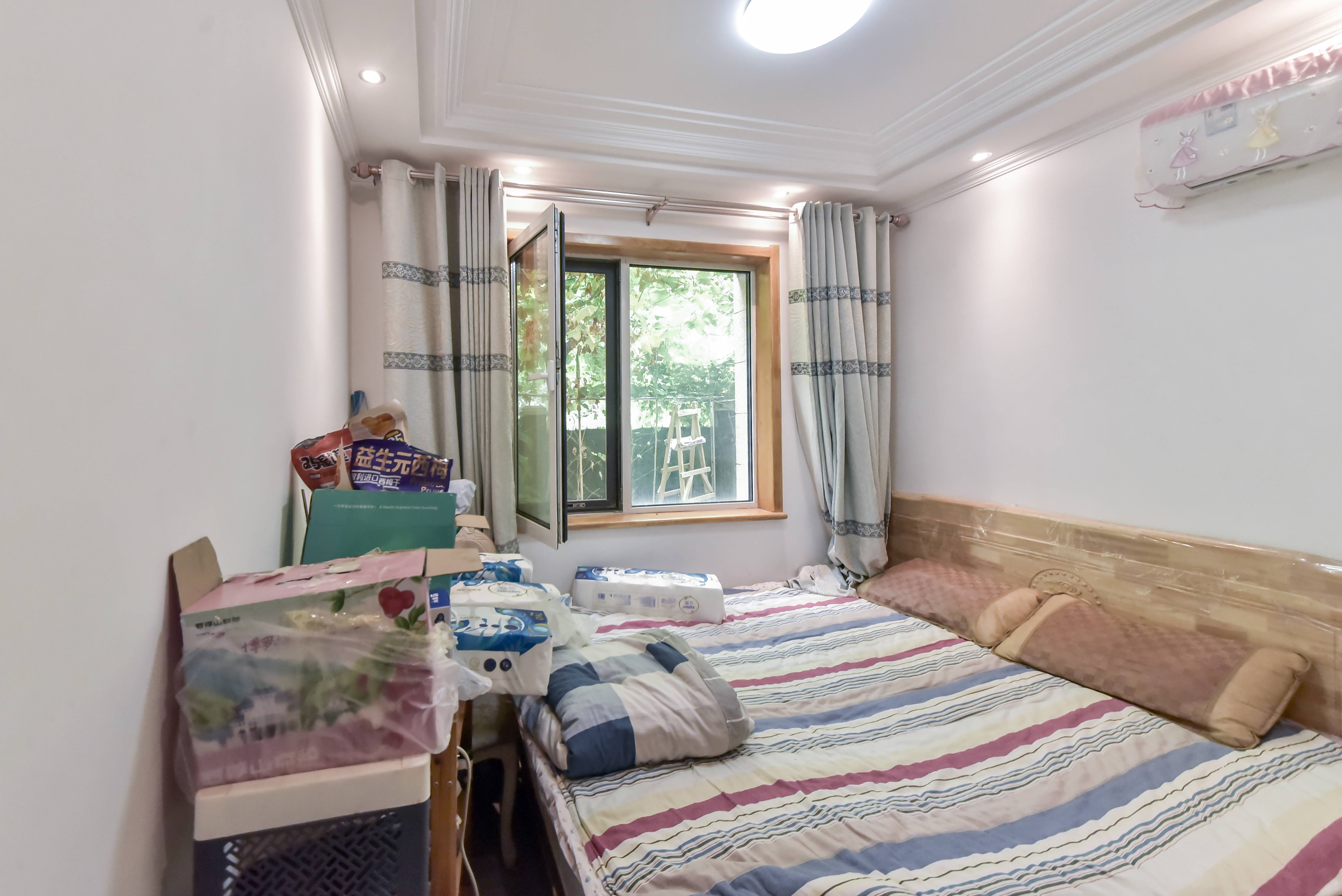 银丰唐郡玫瑰园