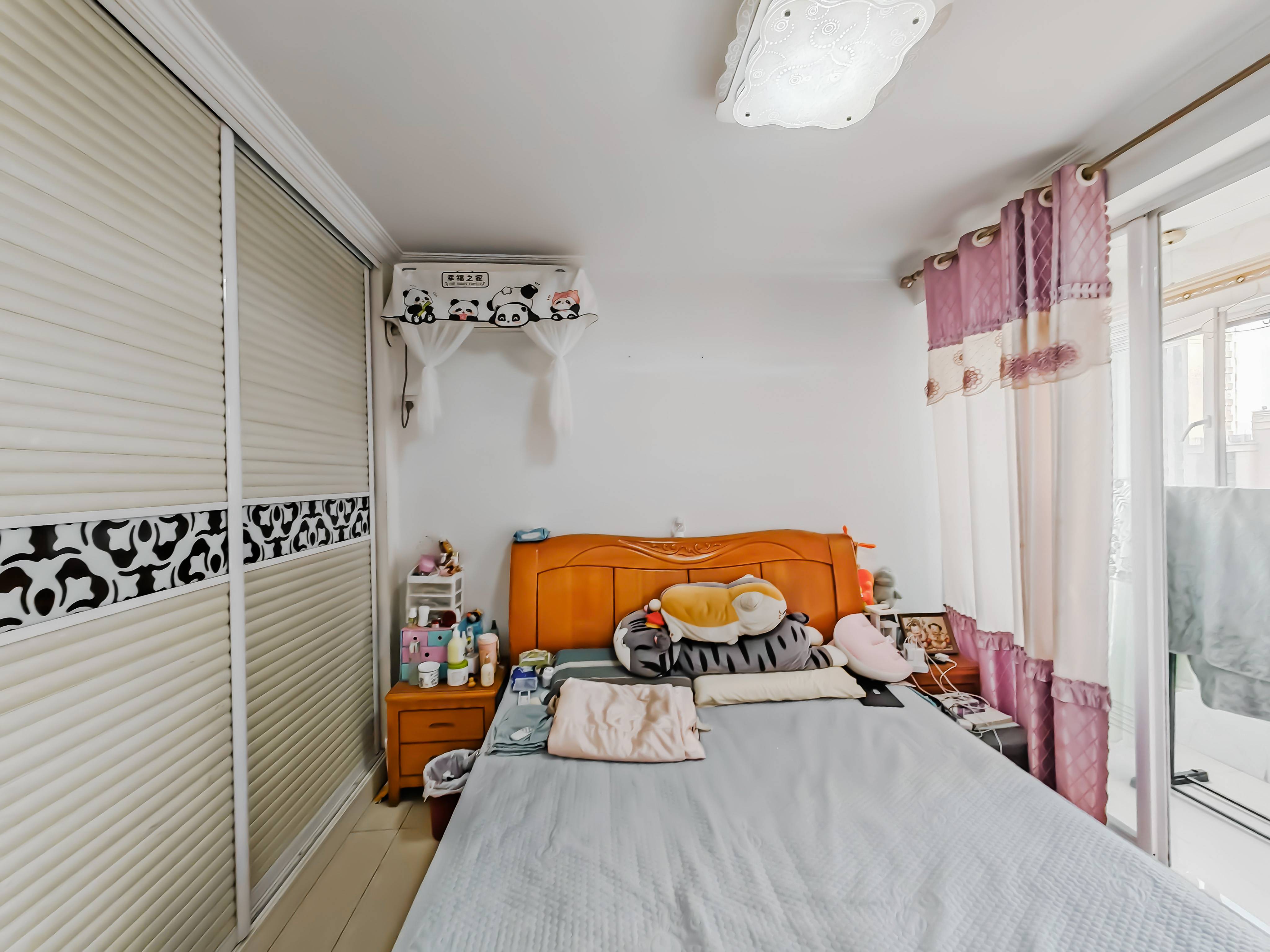 天鸿万象新天剑桥郡