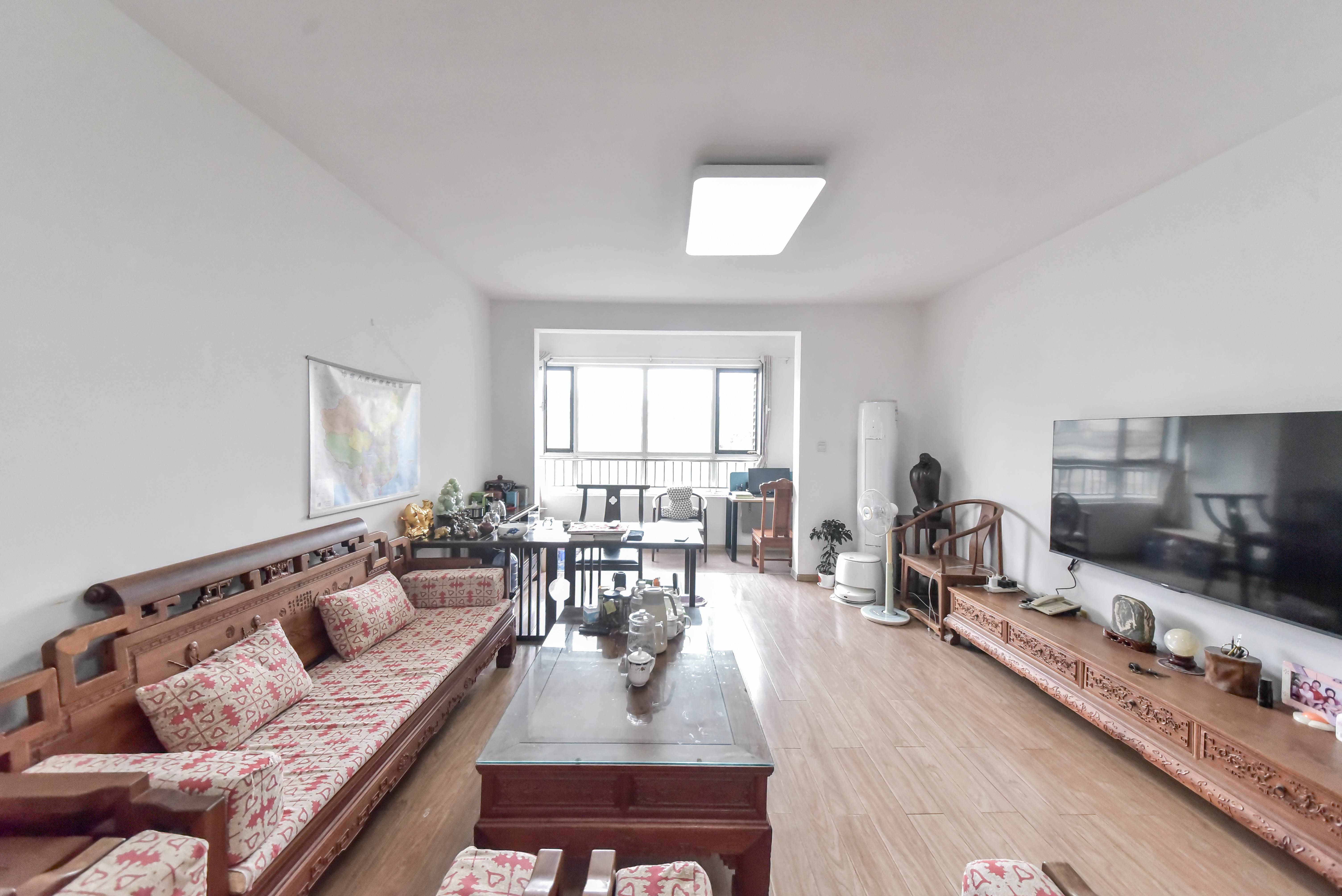  银丰唐郡桂花园 南北