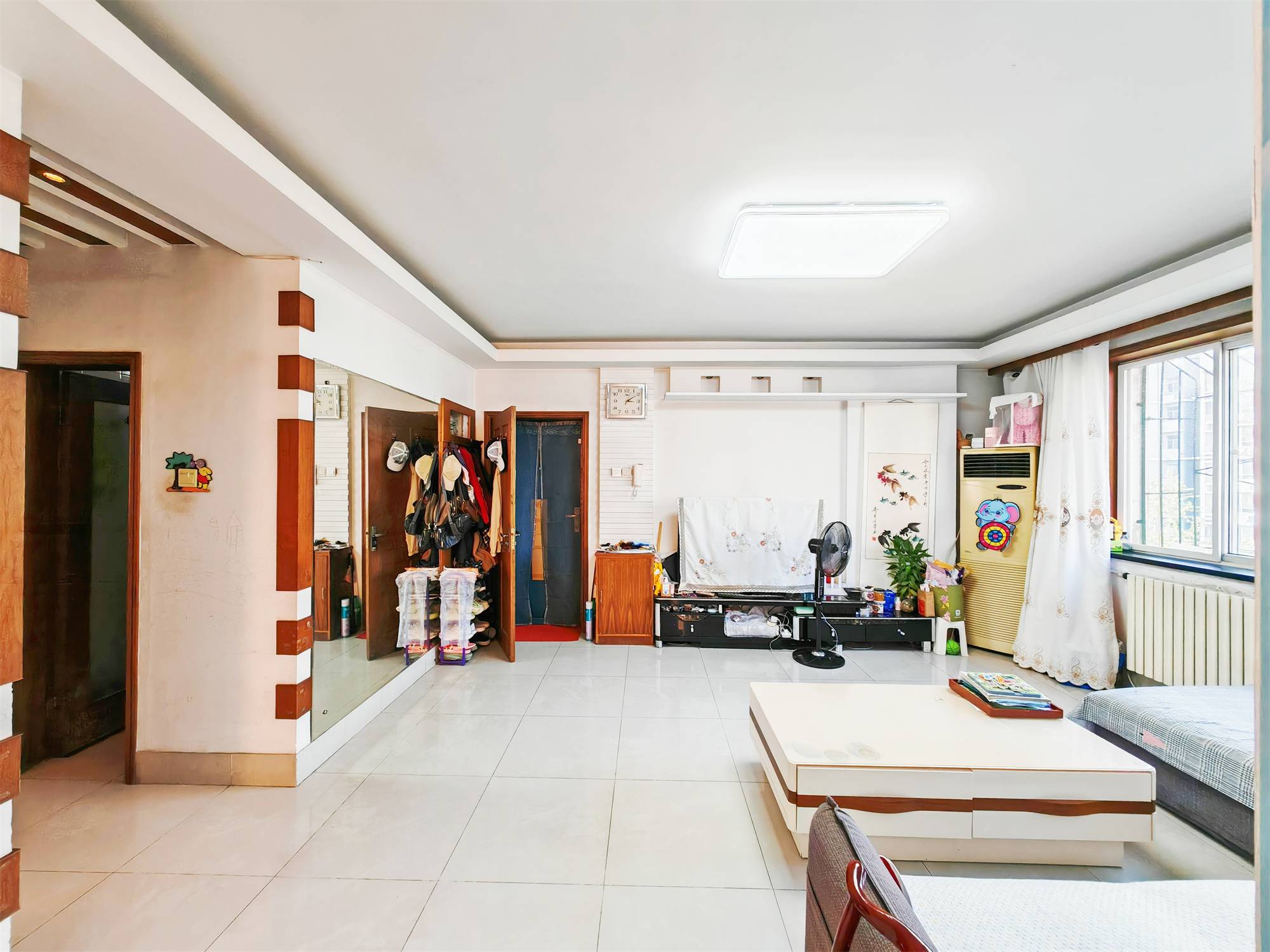 卧龙花园龙盛苑