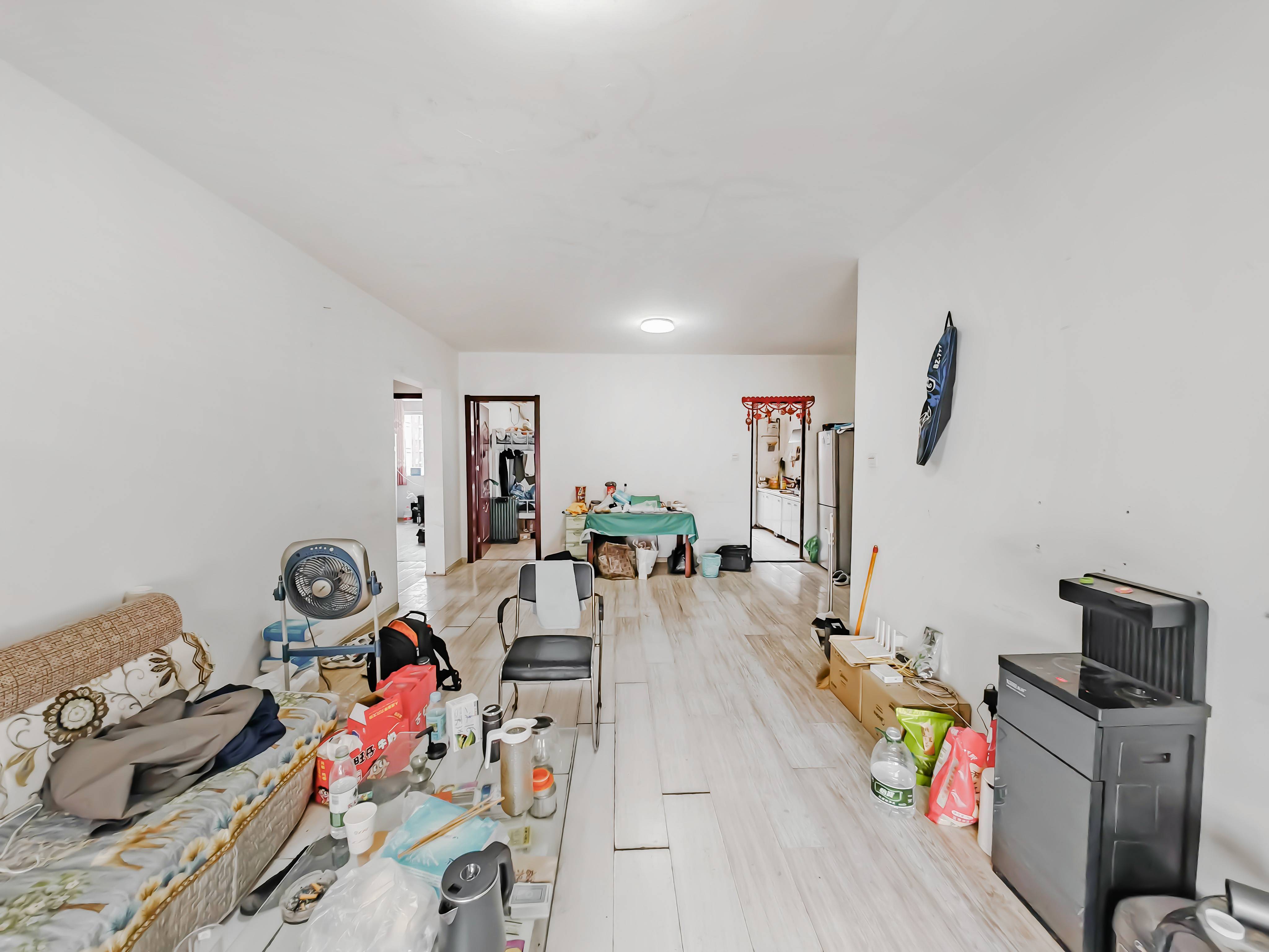 天鸿万象新天四区