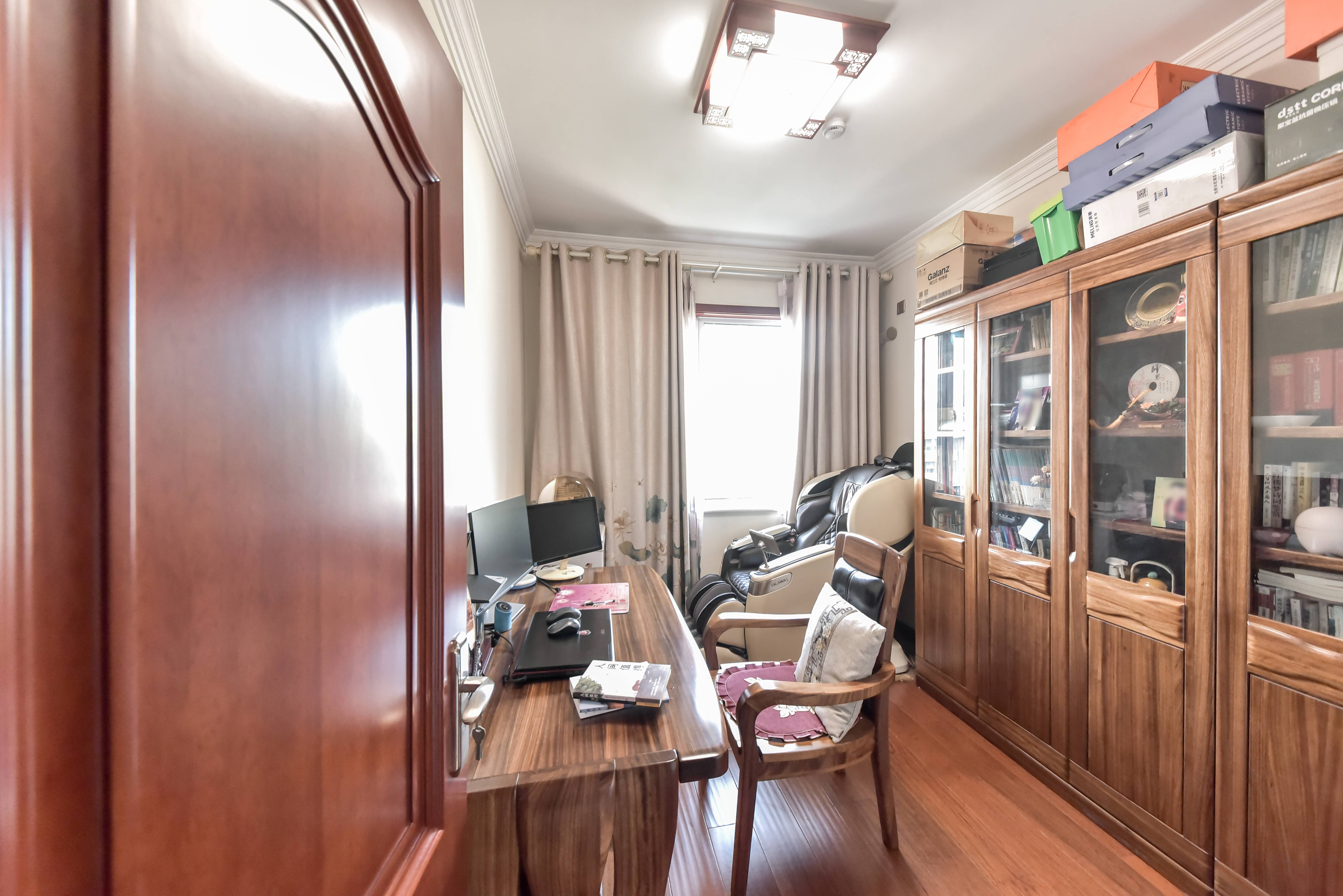 银丰唐郡玫瑰园