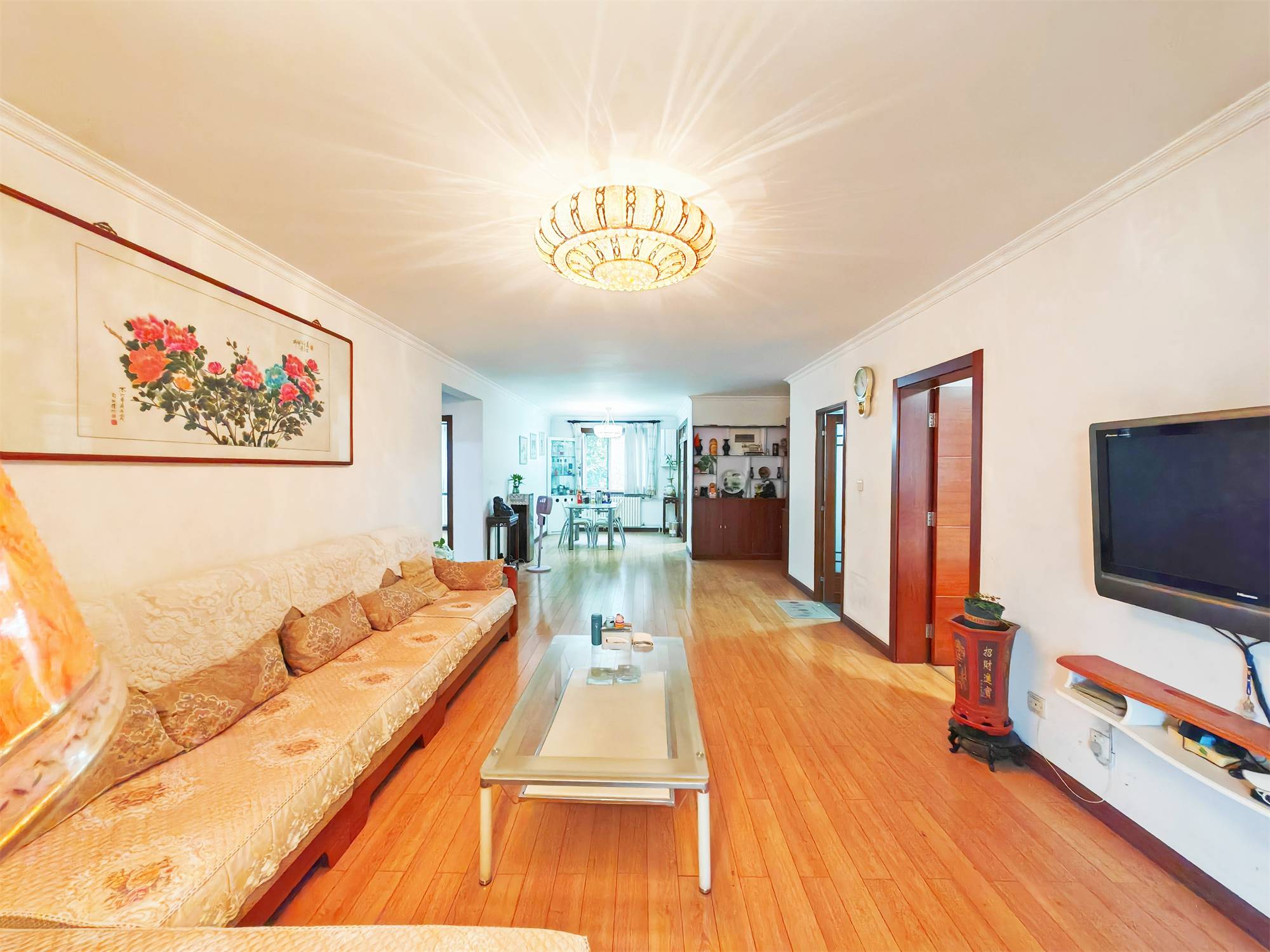  伟东新都（一区）贵都 南