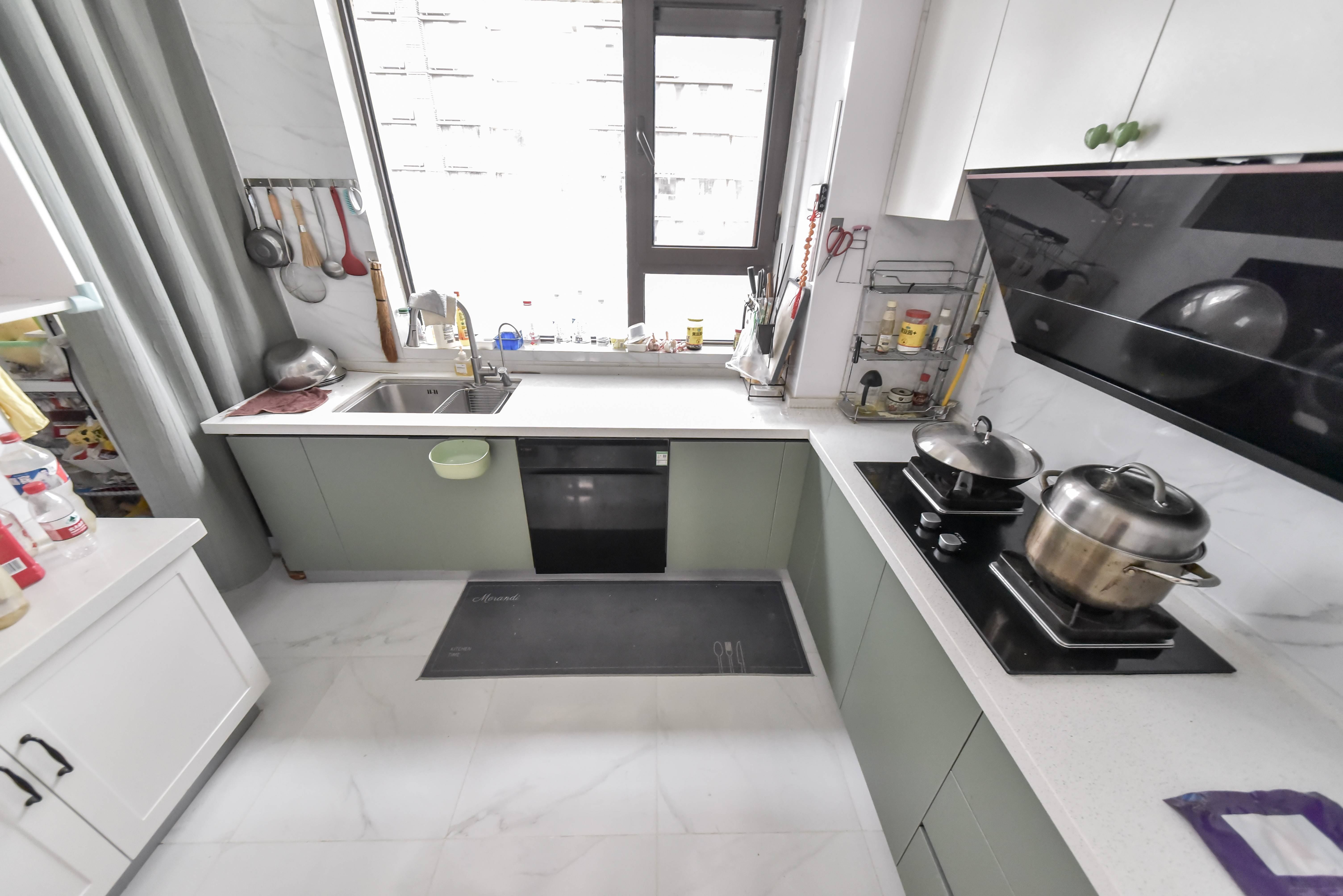 旭辉银盛泰金域蓝山