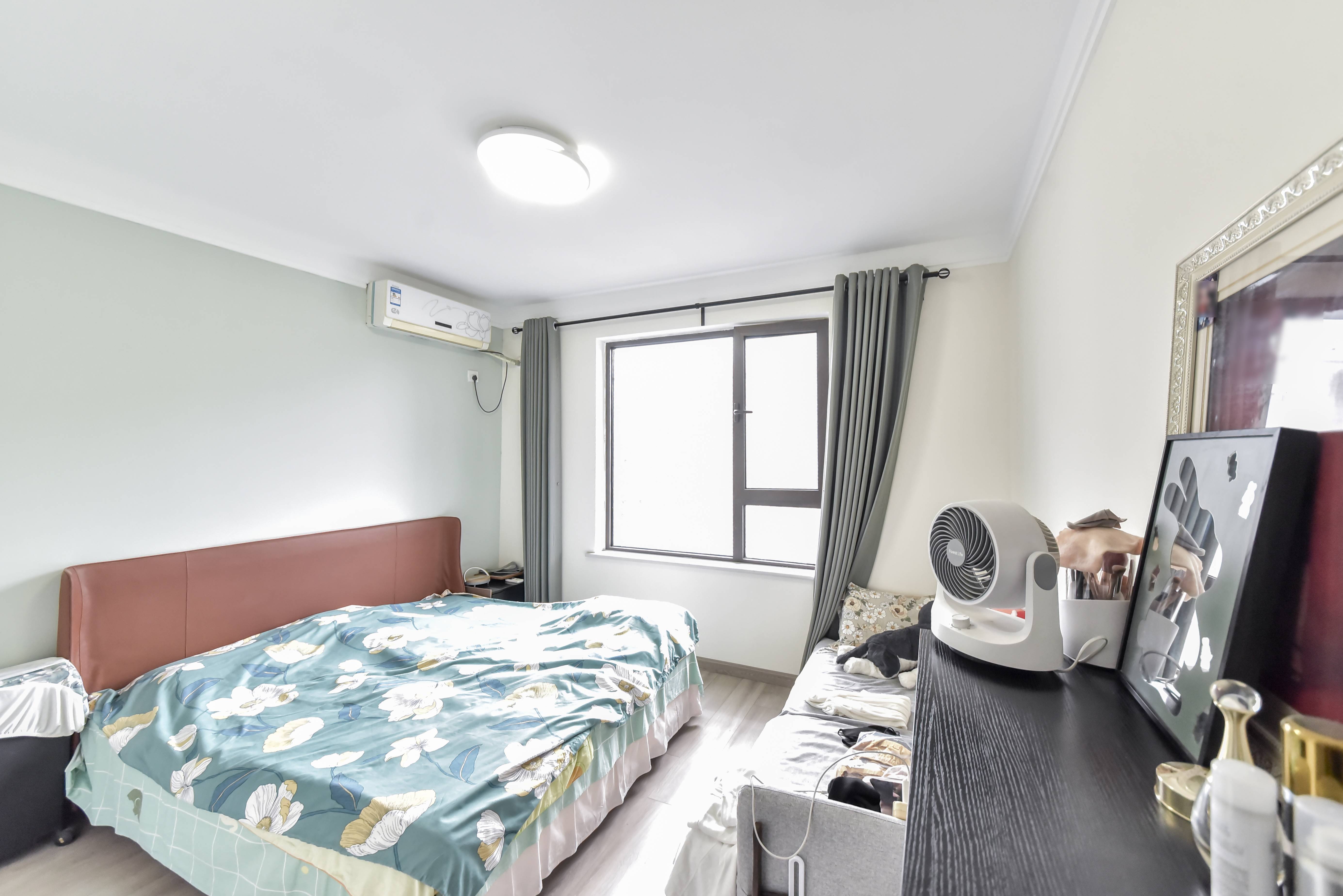 旭辉银盛泰金域蓝山