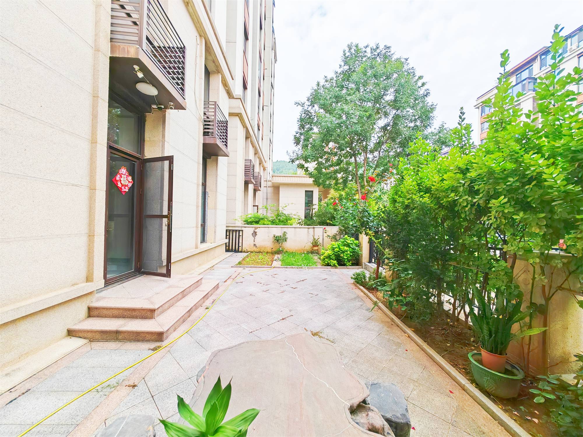 鲁能领秀城漫山香墅天麓