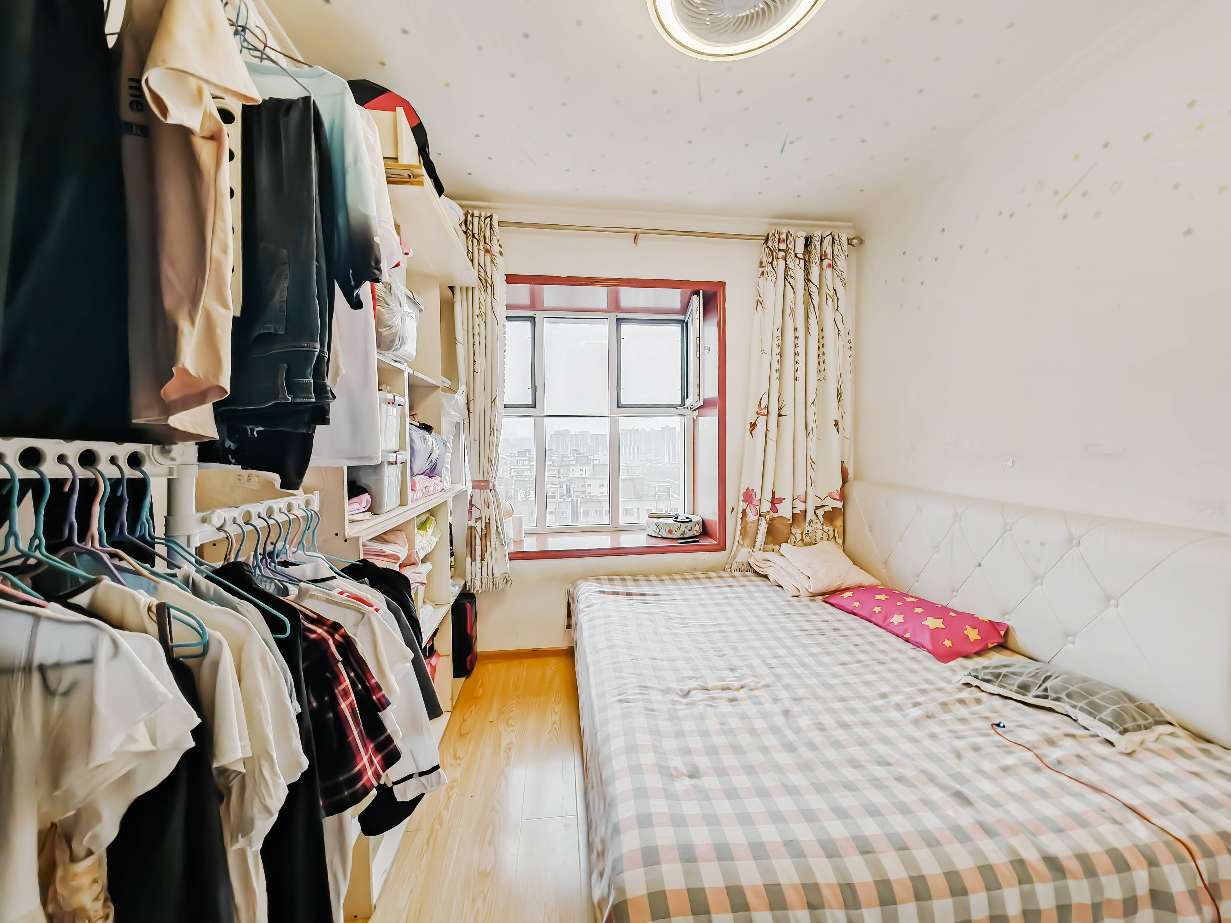 天鸿万象新天云公馆