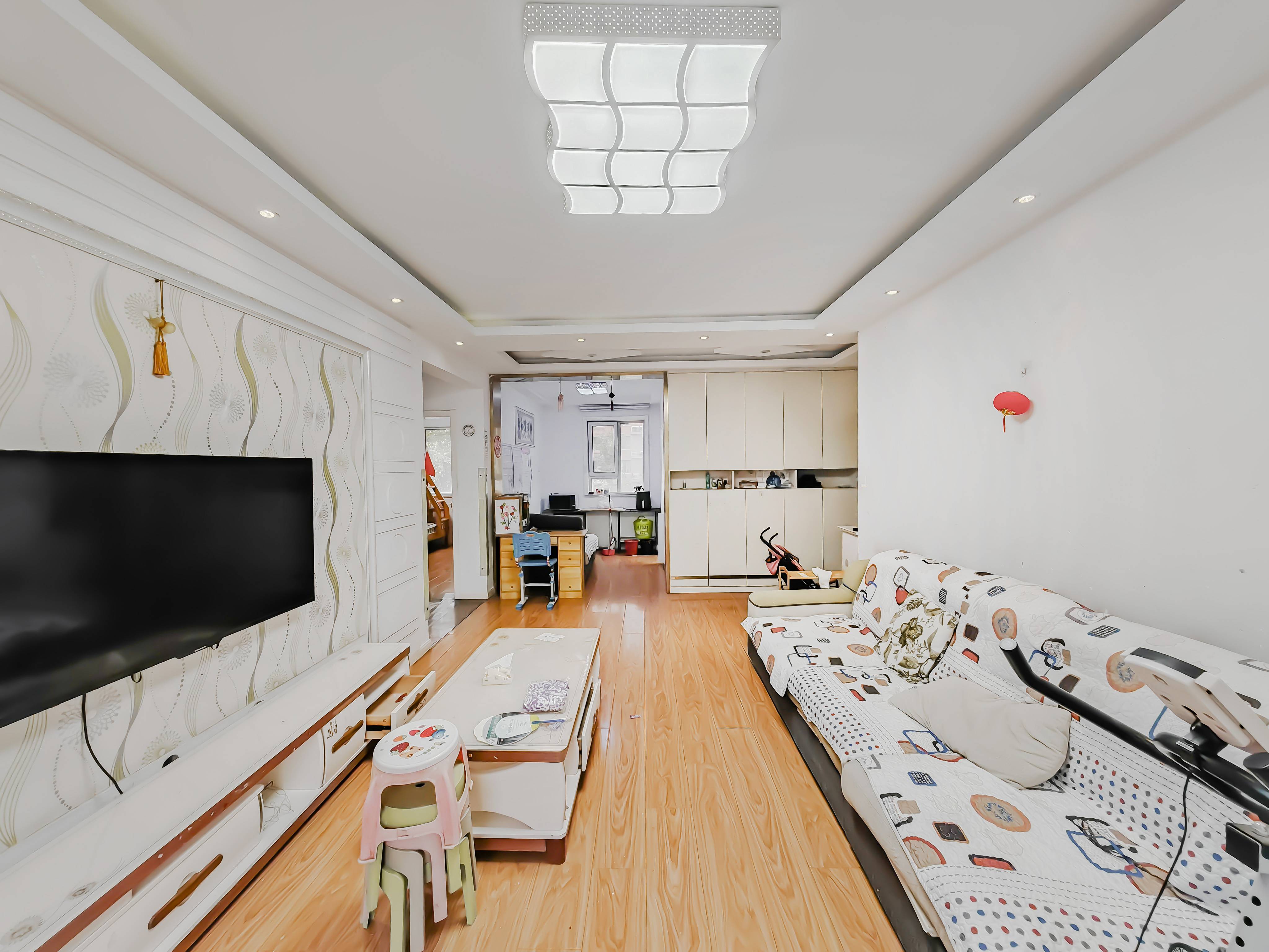 天鸿万象新天理想郡