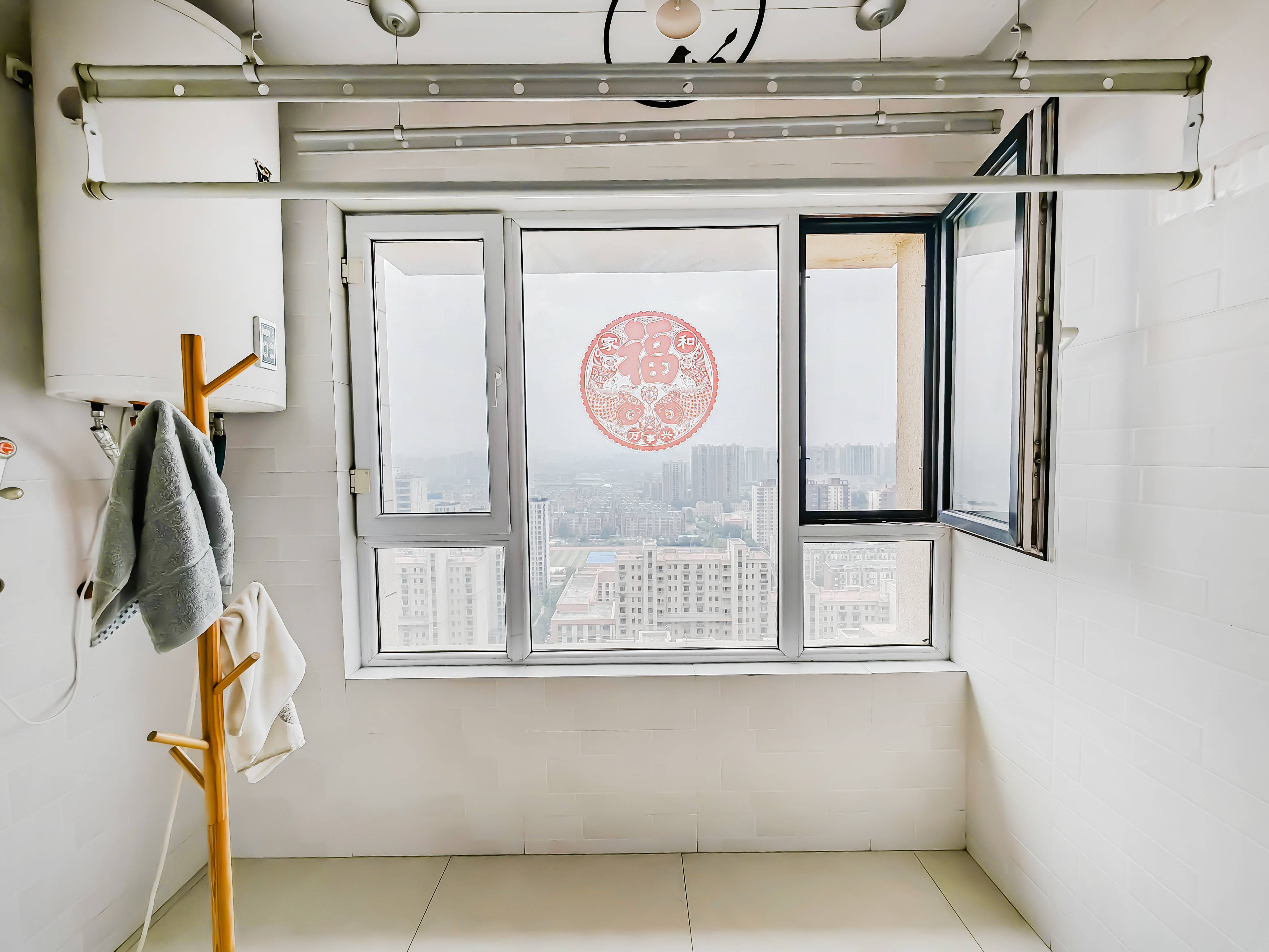 天鸿万象新天万卷府