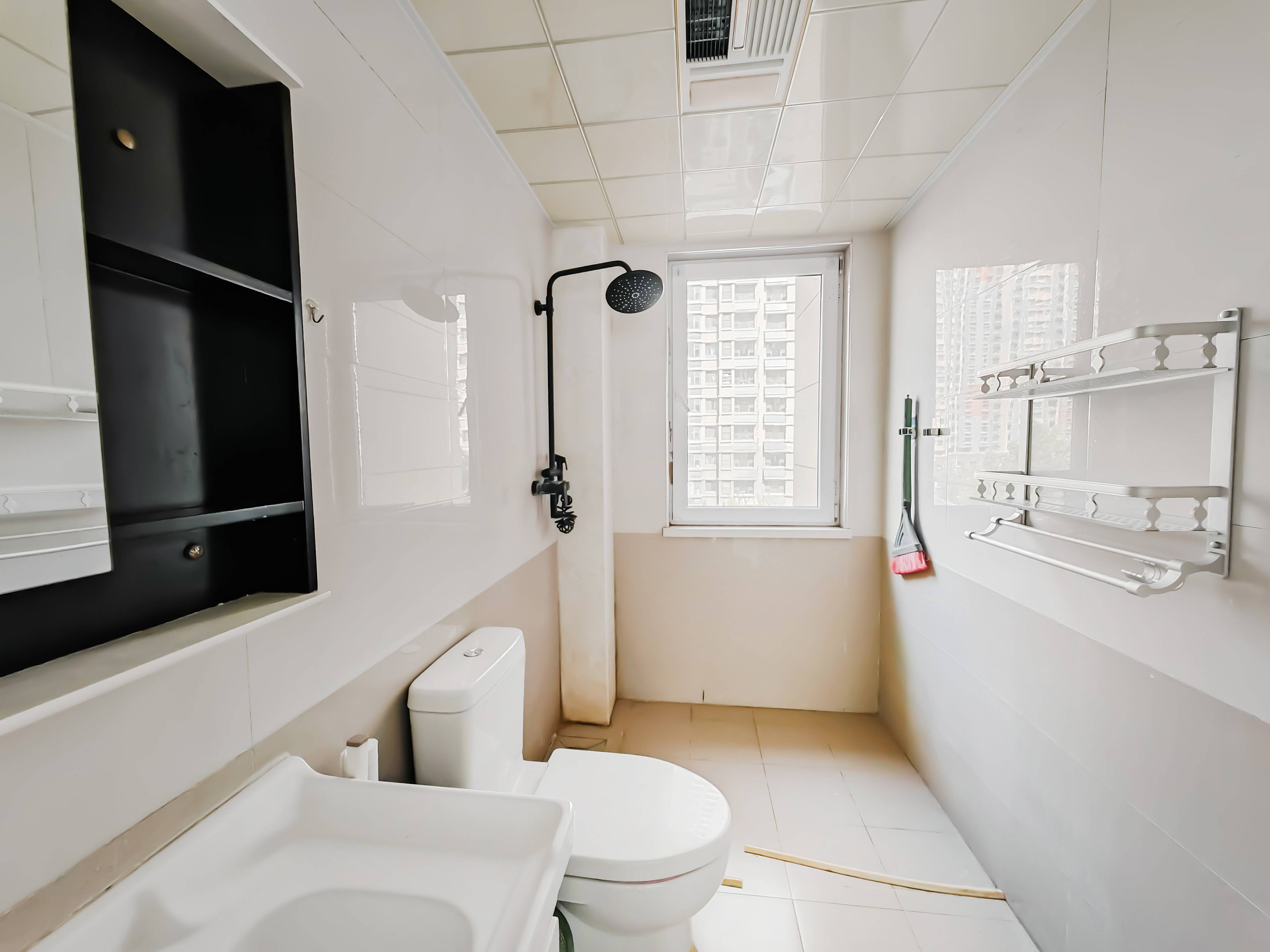 天鸿万象新天万卷府