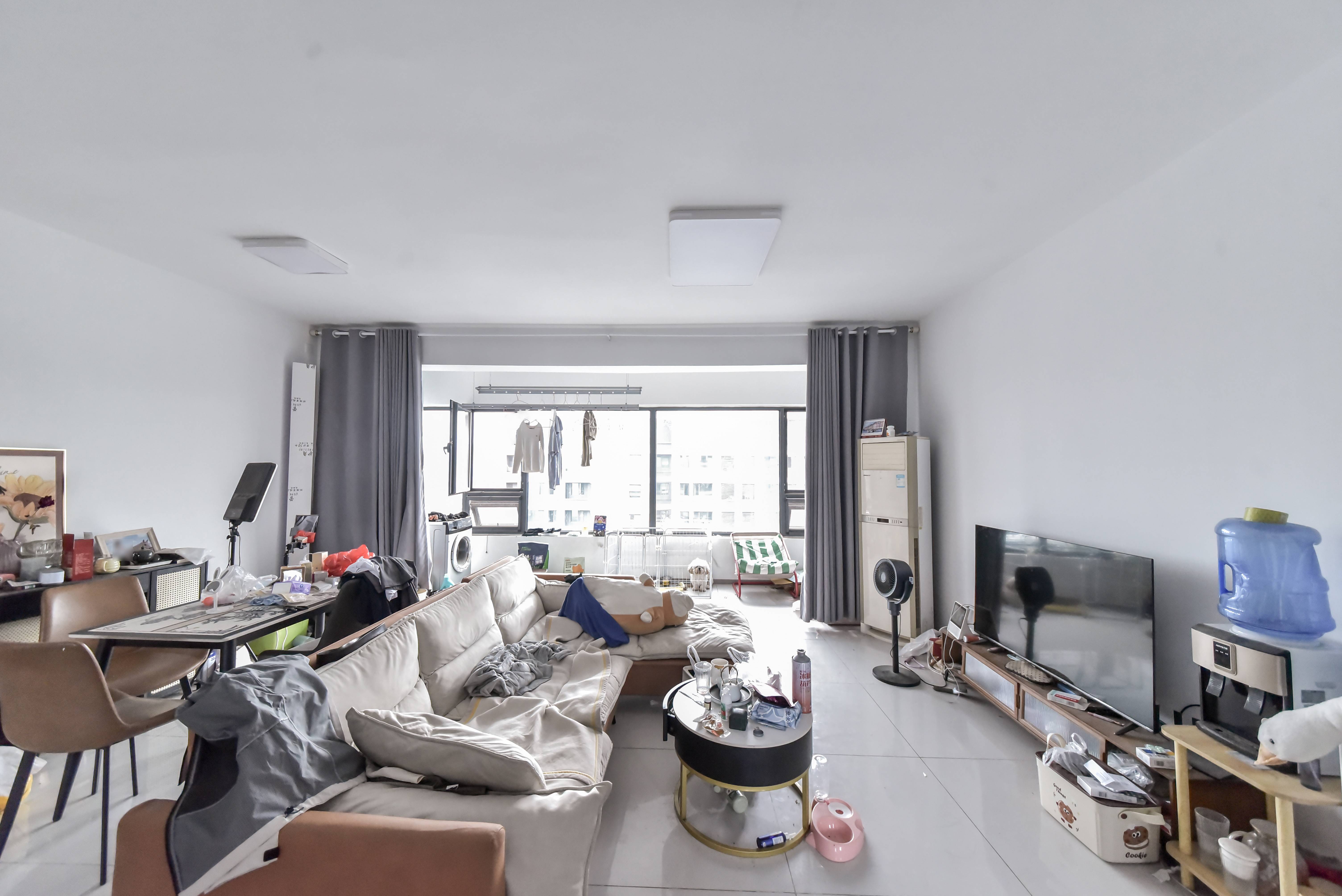  绿城春来风华 南