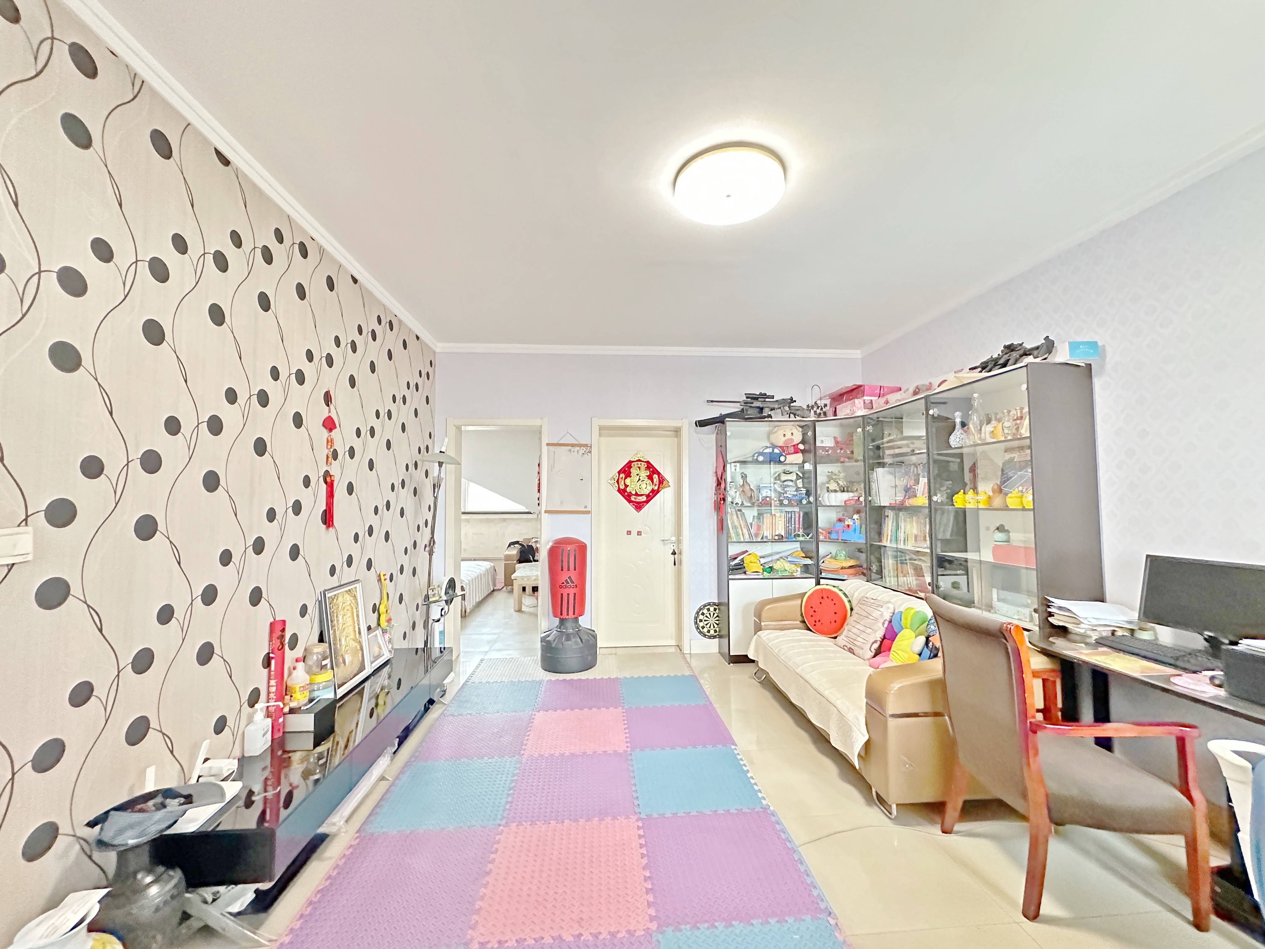  卧龙花园龙和苑 南北