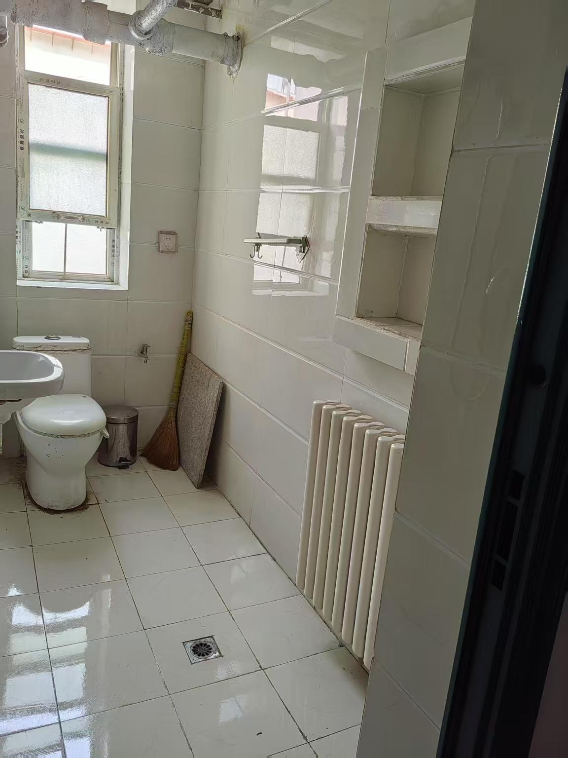 建筑新村南路27号