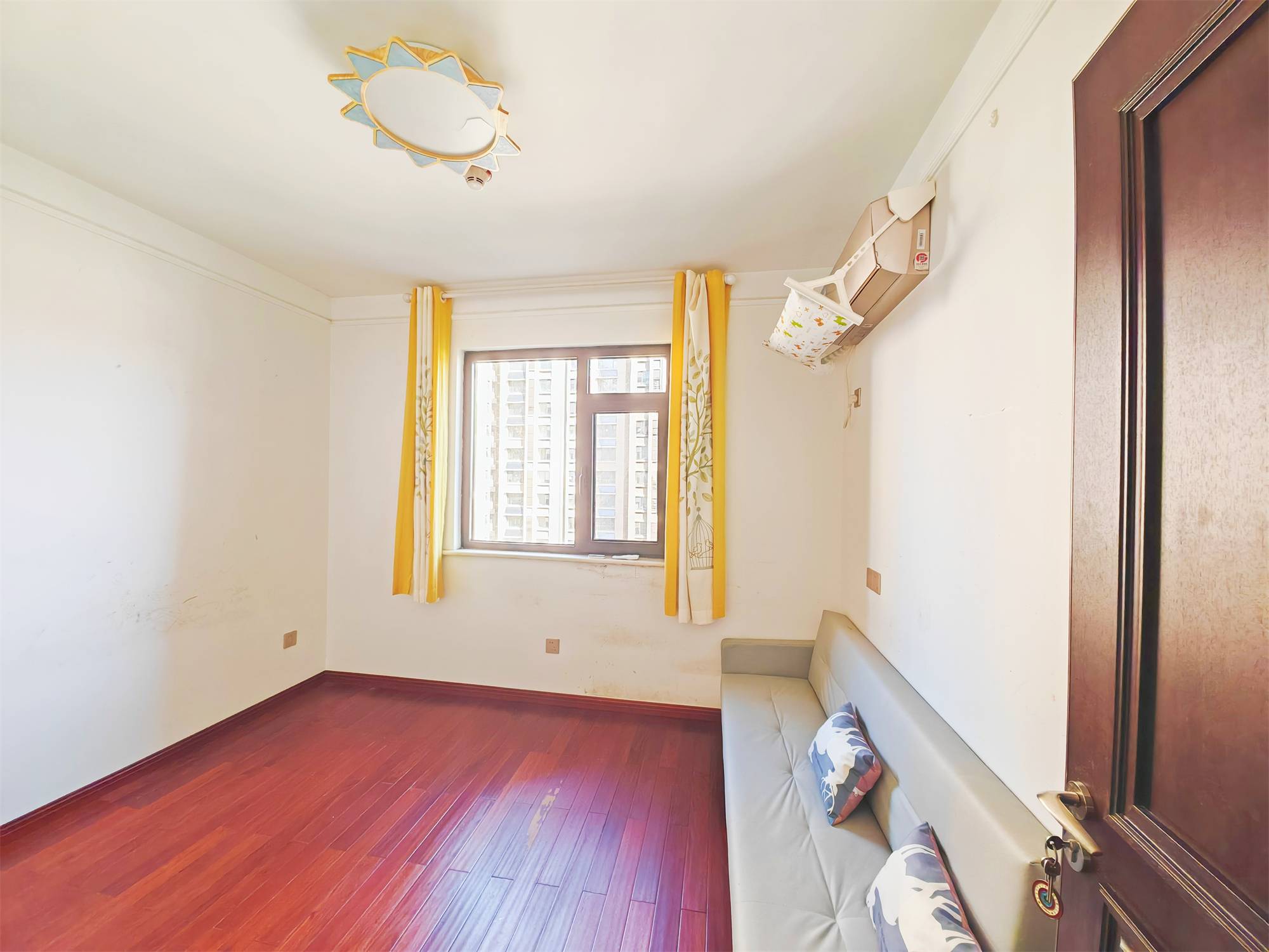 鲁能领秀城中央公园东区