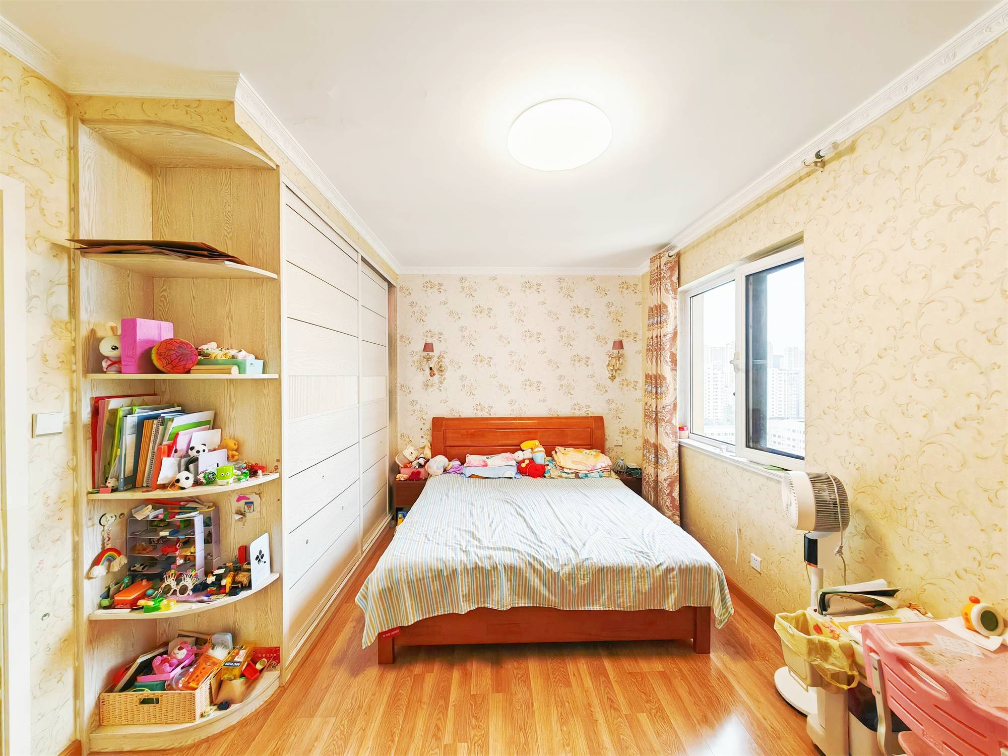 鲁能领秀城东一区(三区)