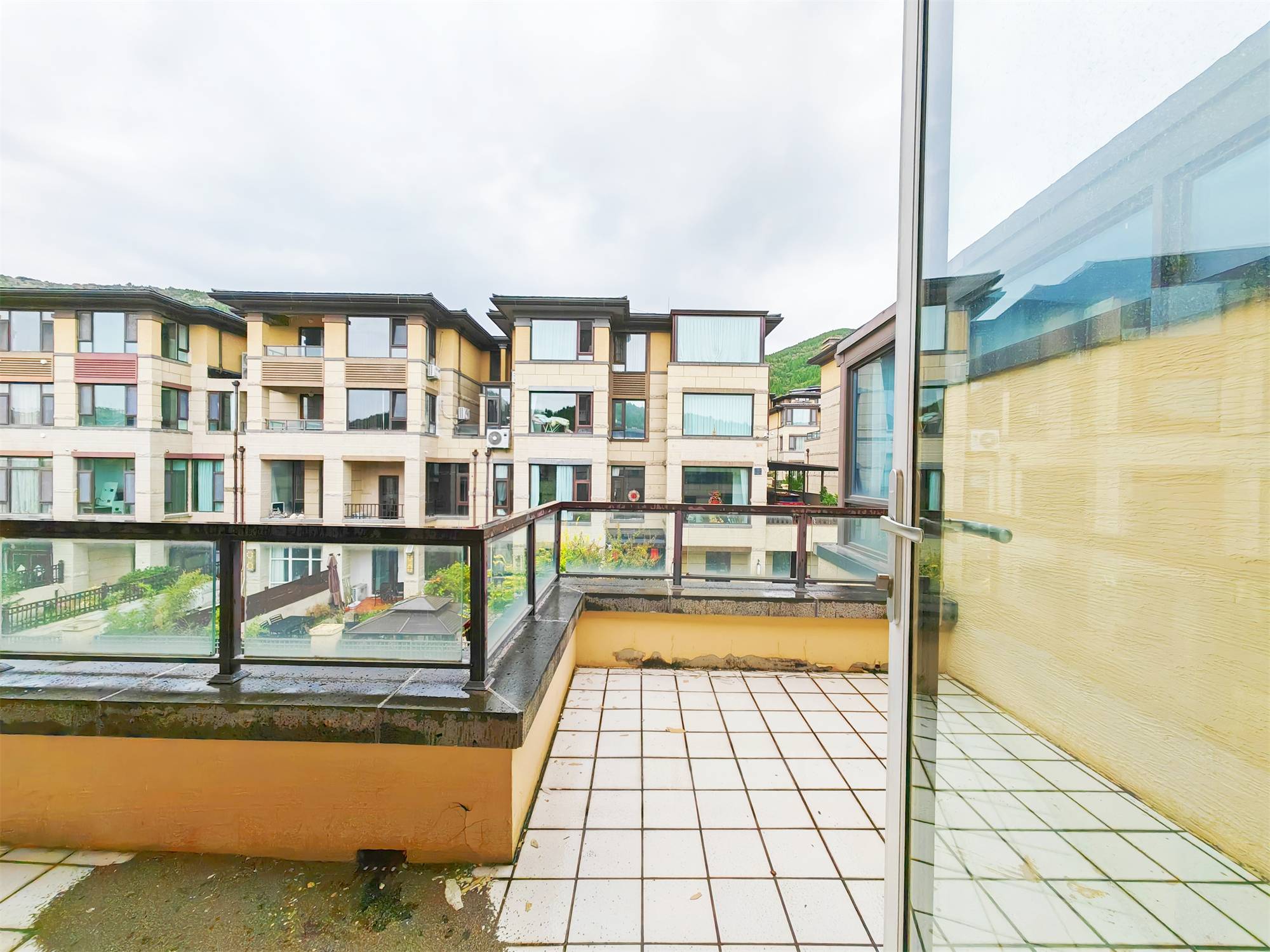 华润仰山云栖径