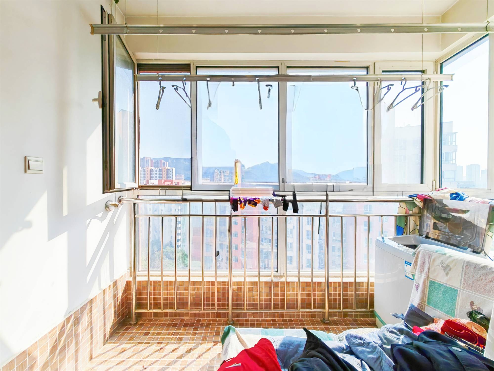 鲁能领秀城B区（十一区）