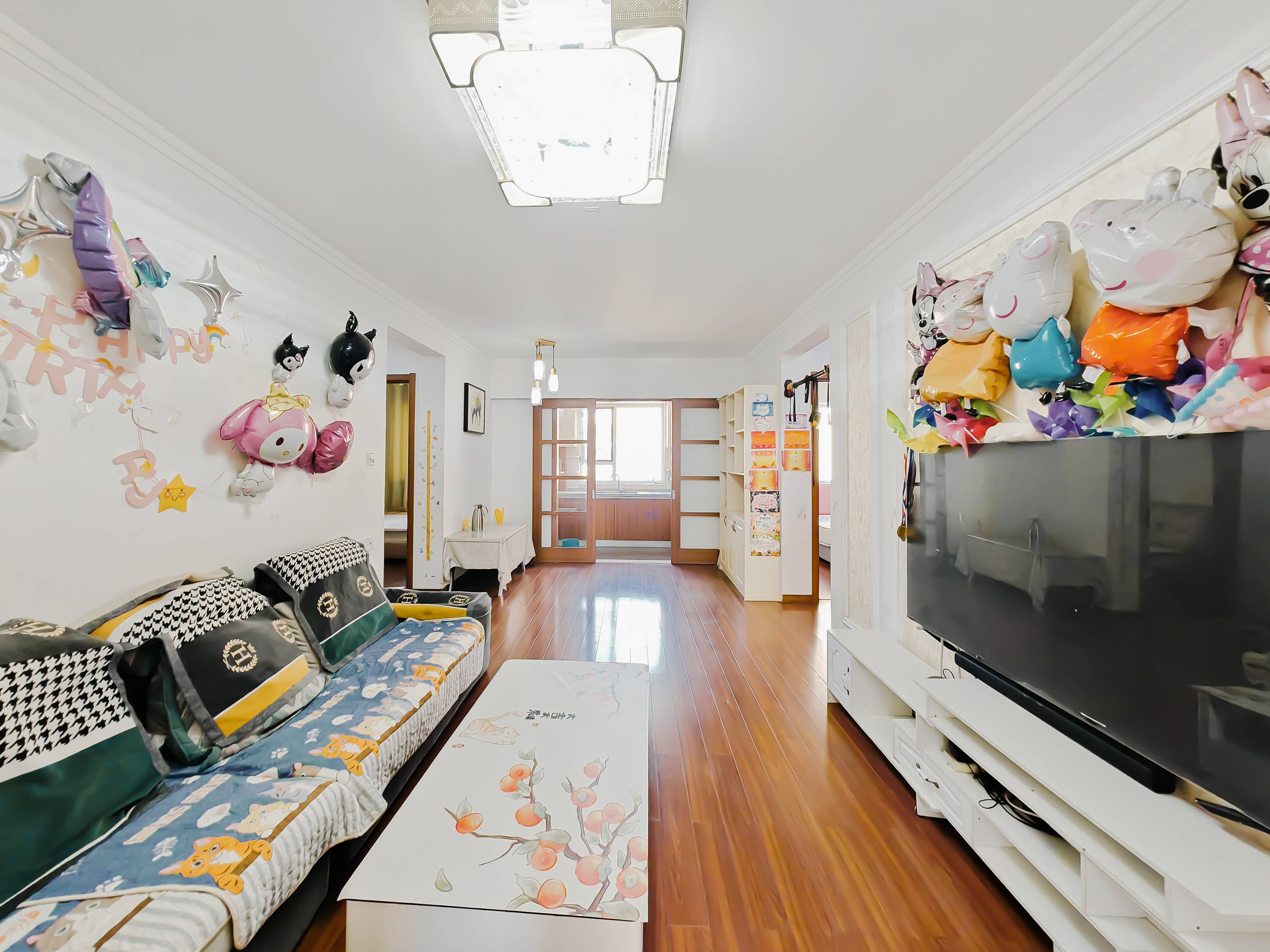  万科新里程 南北