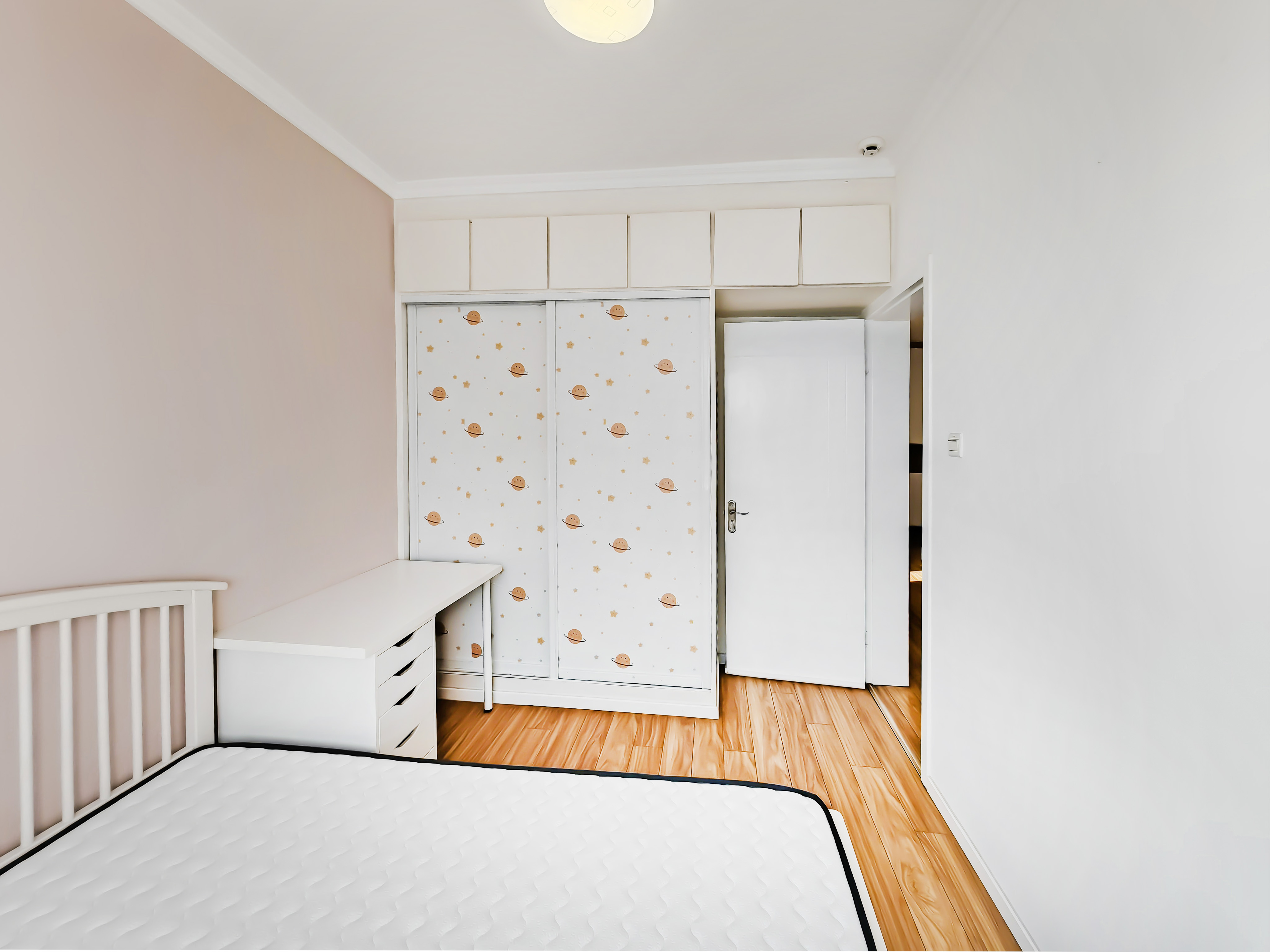 天鸿万象新天三区