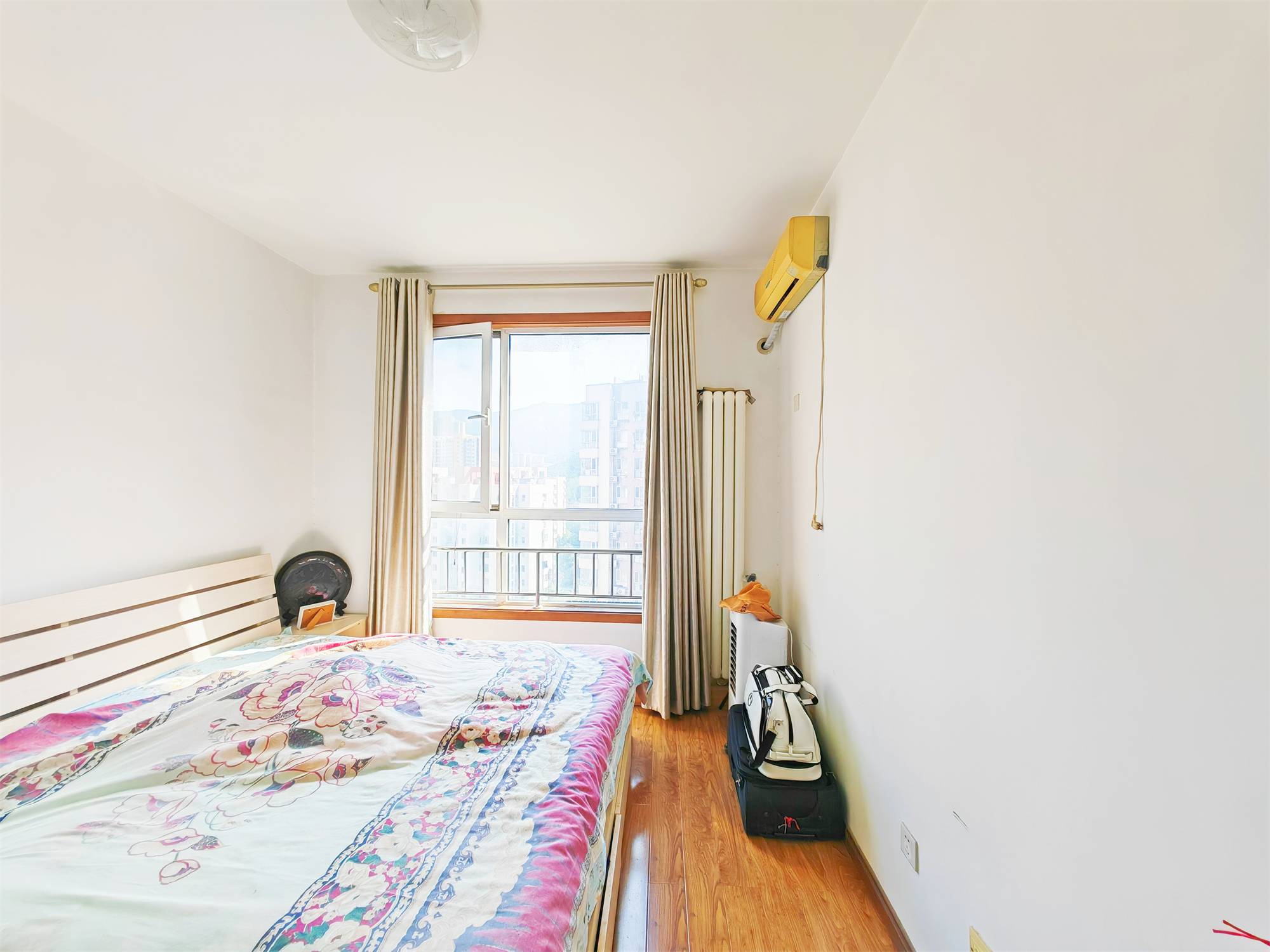 鲁能领秀城B区（十一区）