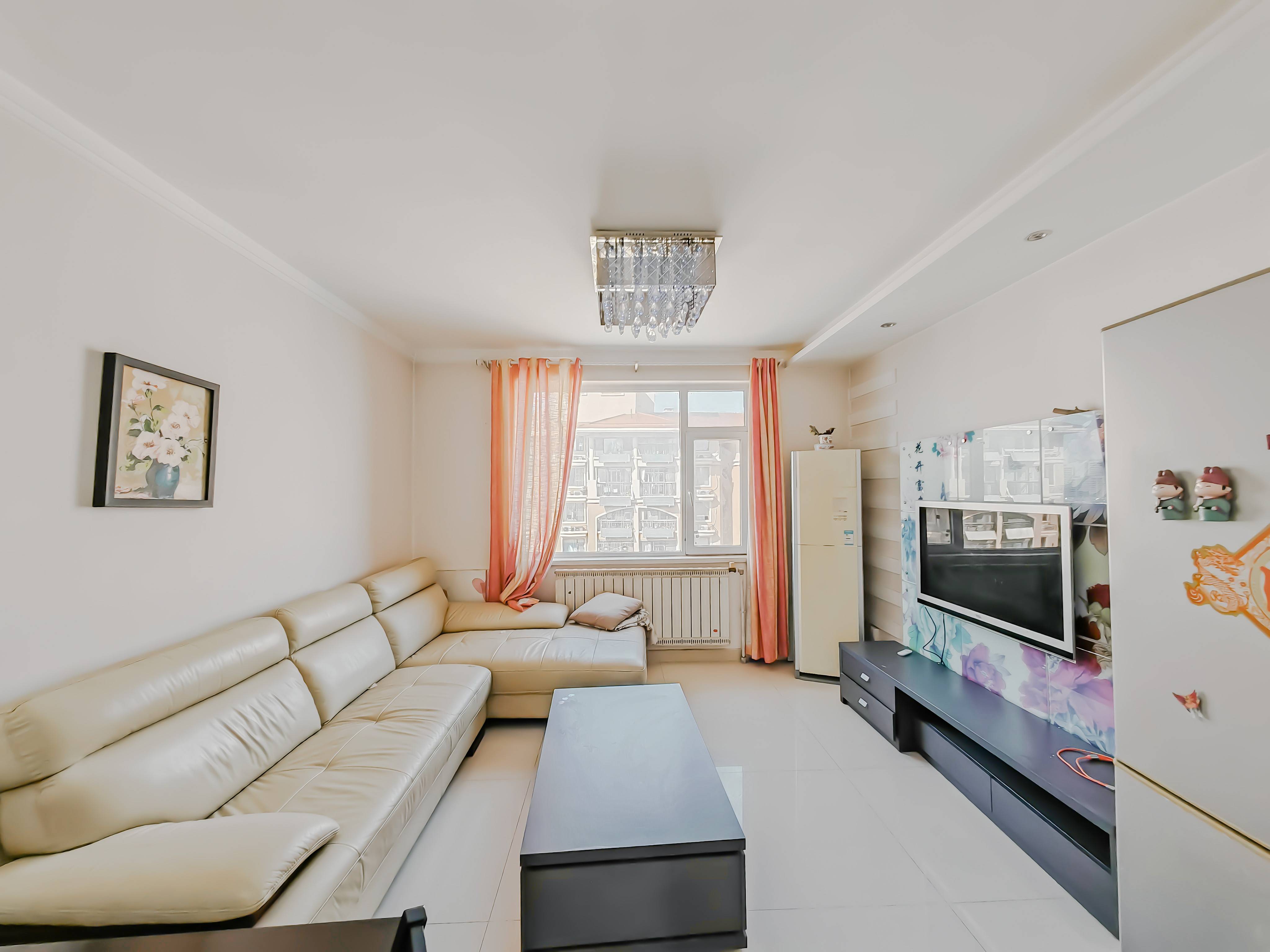  假日丽景花园 南北