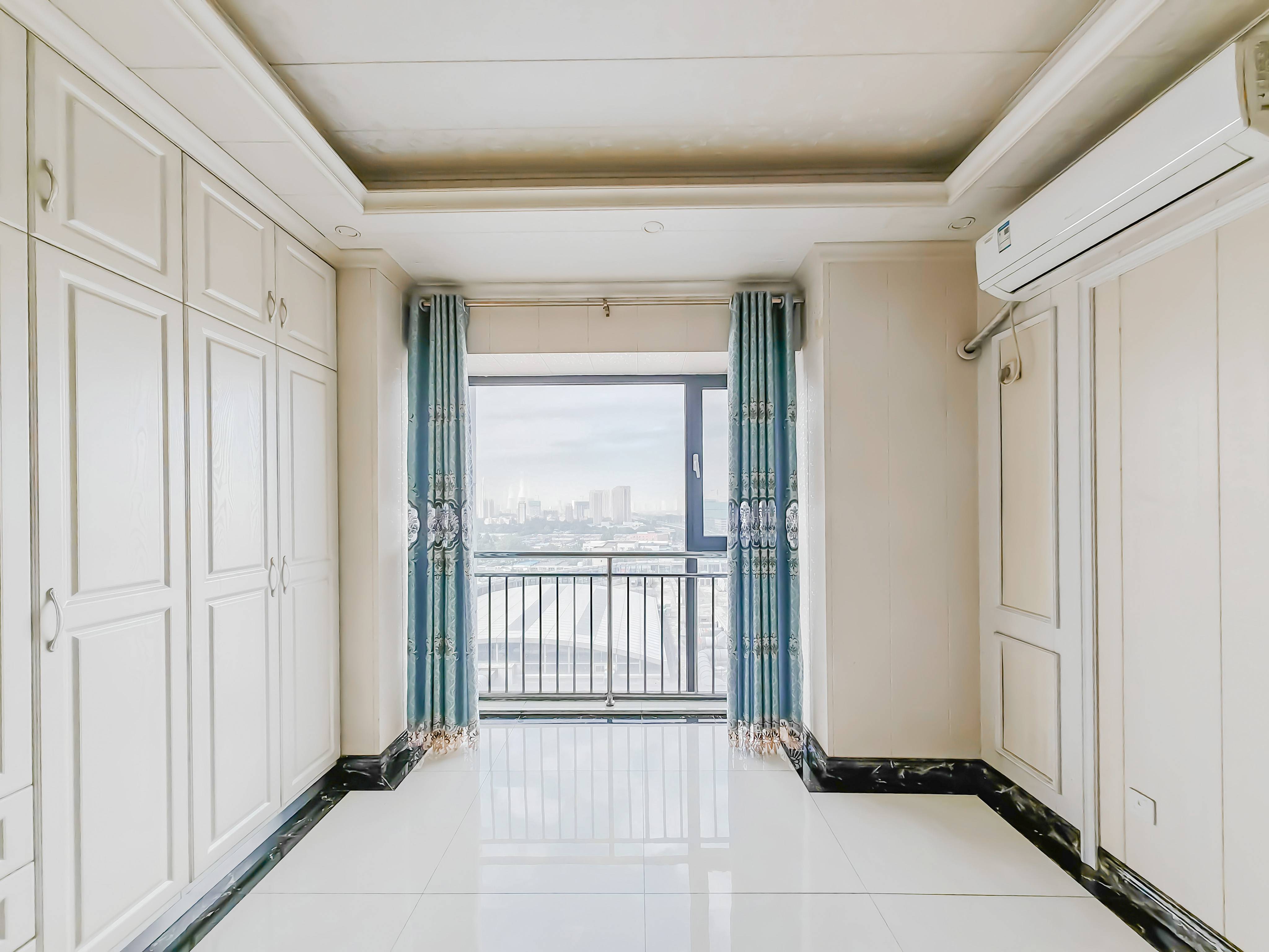 万虹广场(公寓)