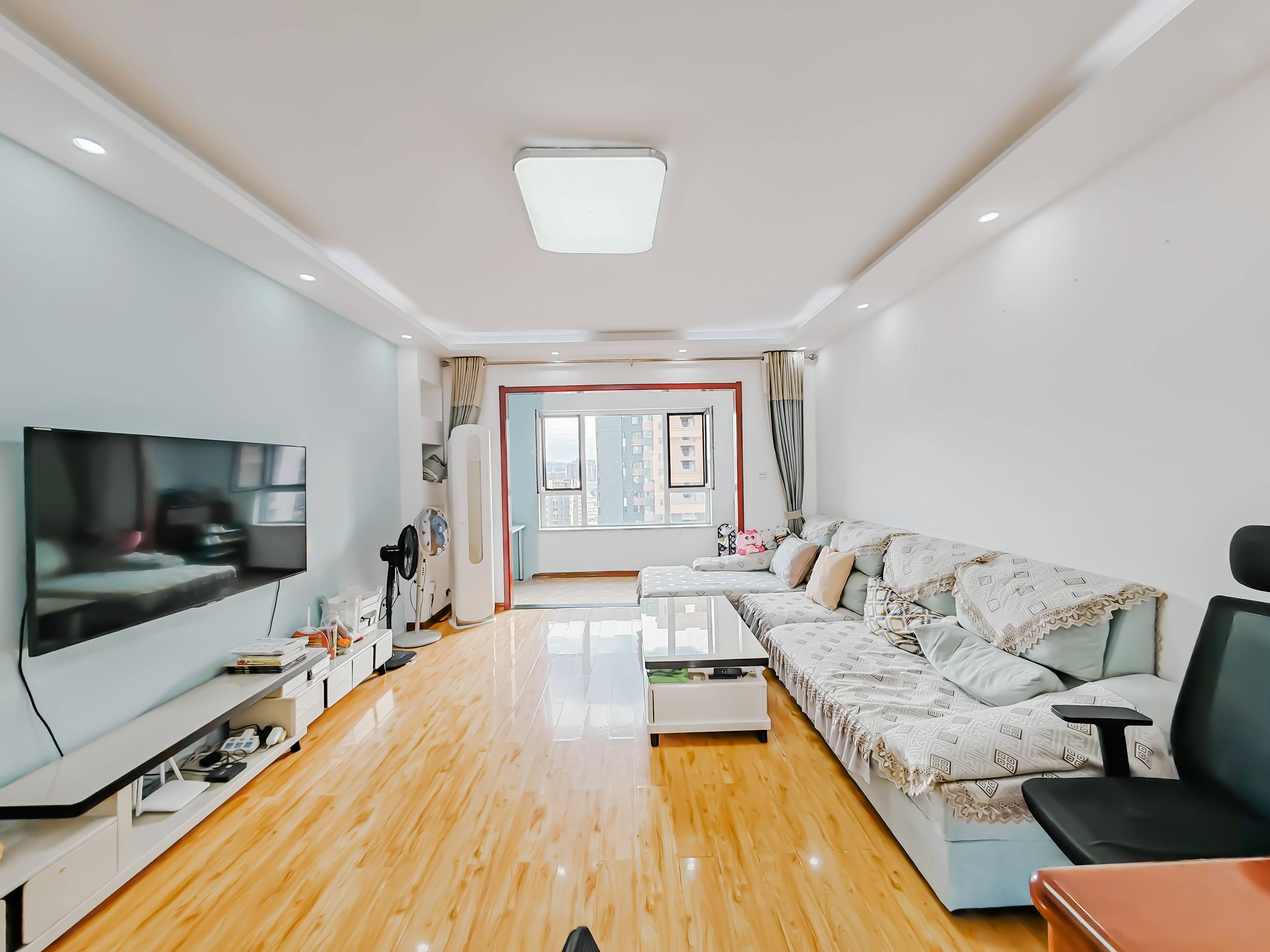  天鸿万象新天PARK郡 南北