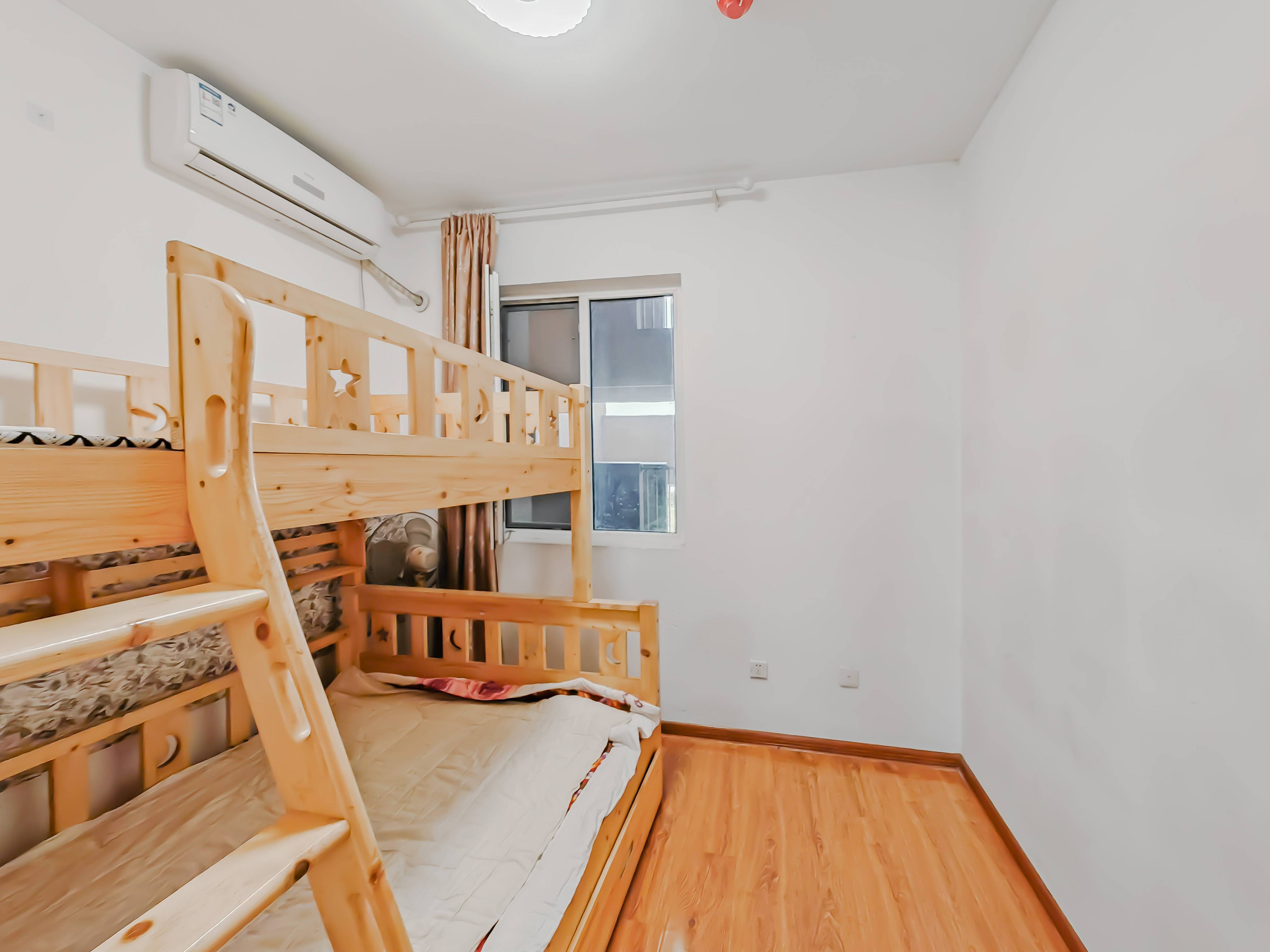 天鸿万象新天云公馆